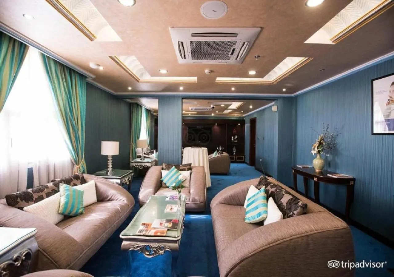 Lounge or bar in Garden Hotel Muscat By Royal Titan Group