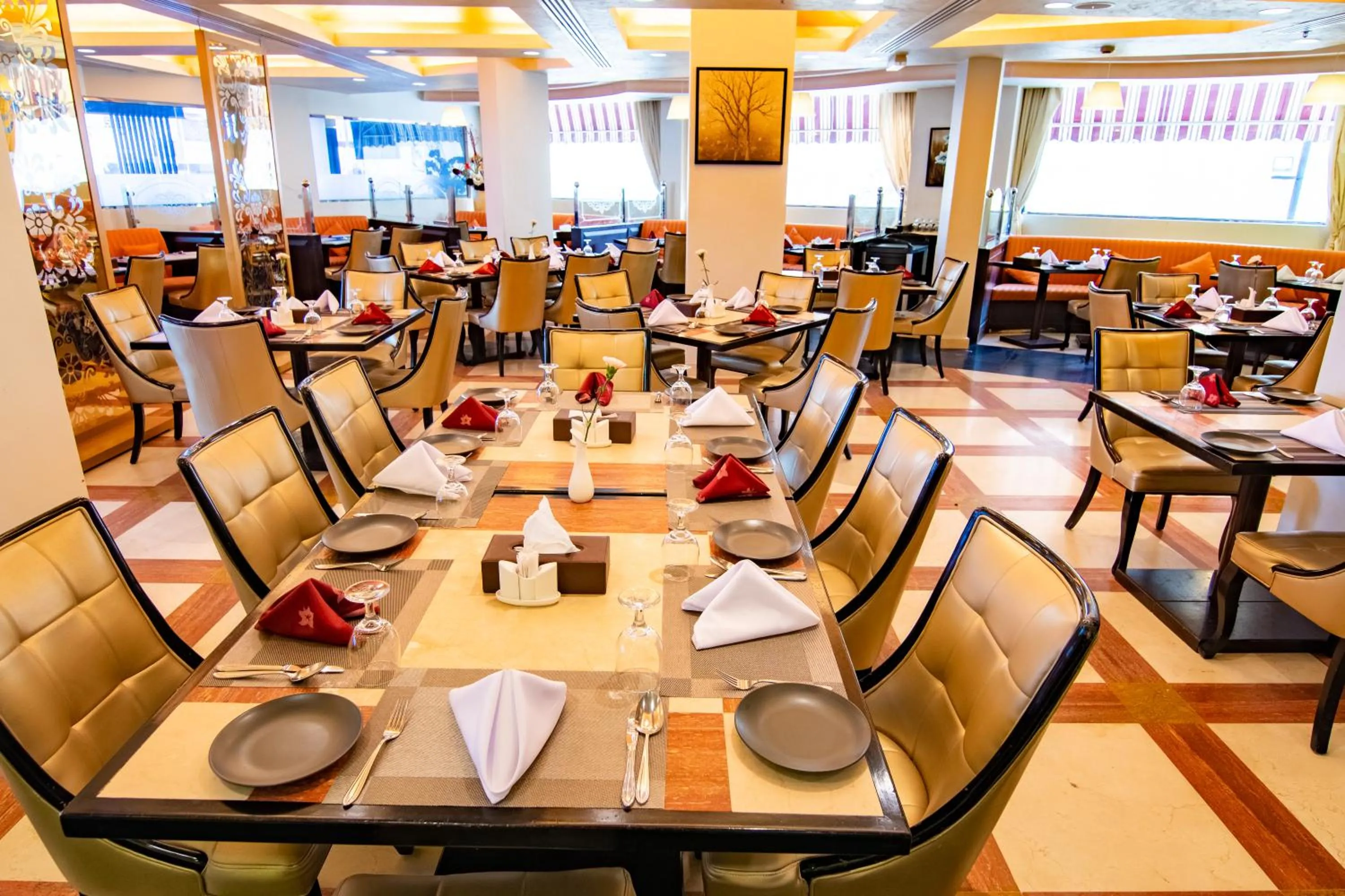 Restaurant/places to eat in Garden Hotel Muscat By Royal Titan Group