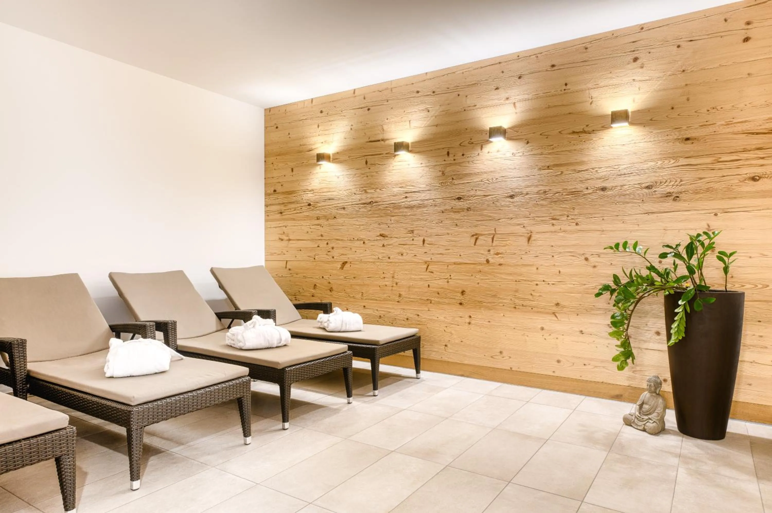 Swimming pool in Arlberg Chalets