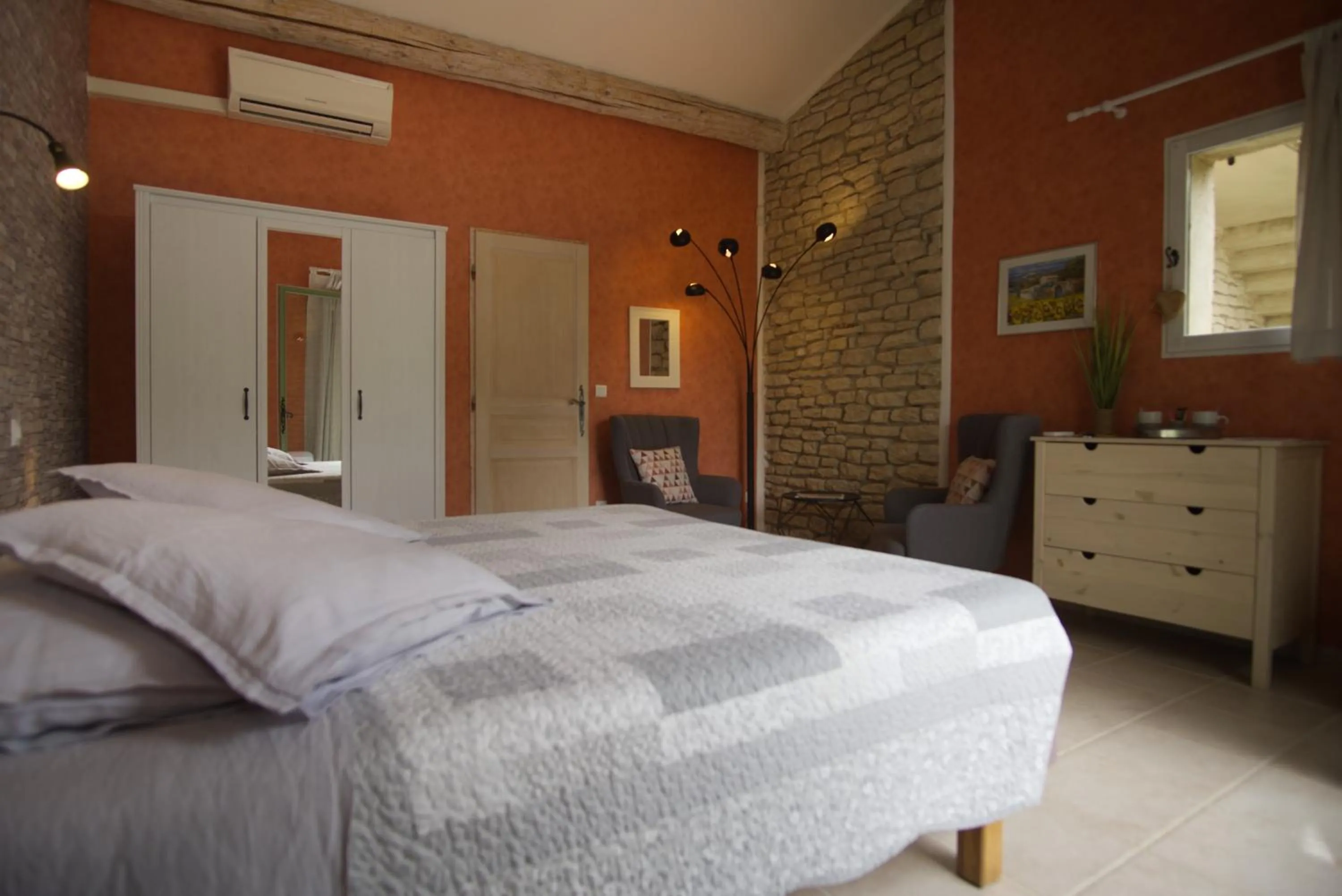 Seating area, Bed in Mas Val-Chênaie Gordes