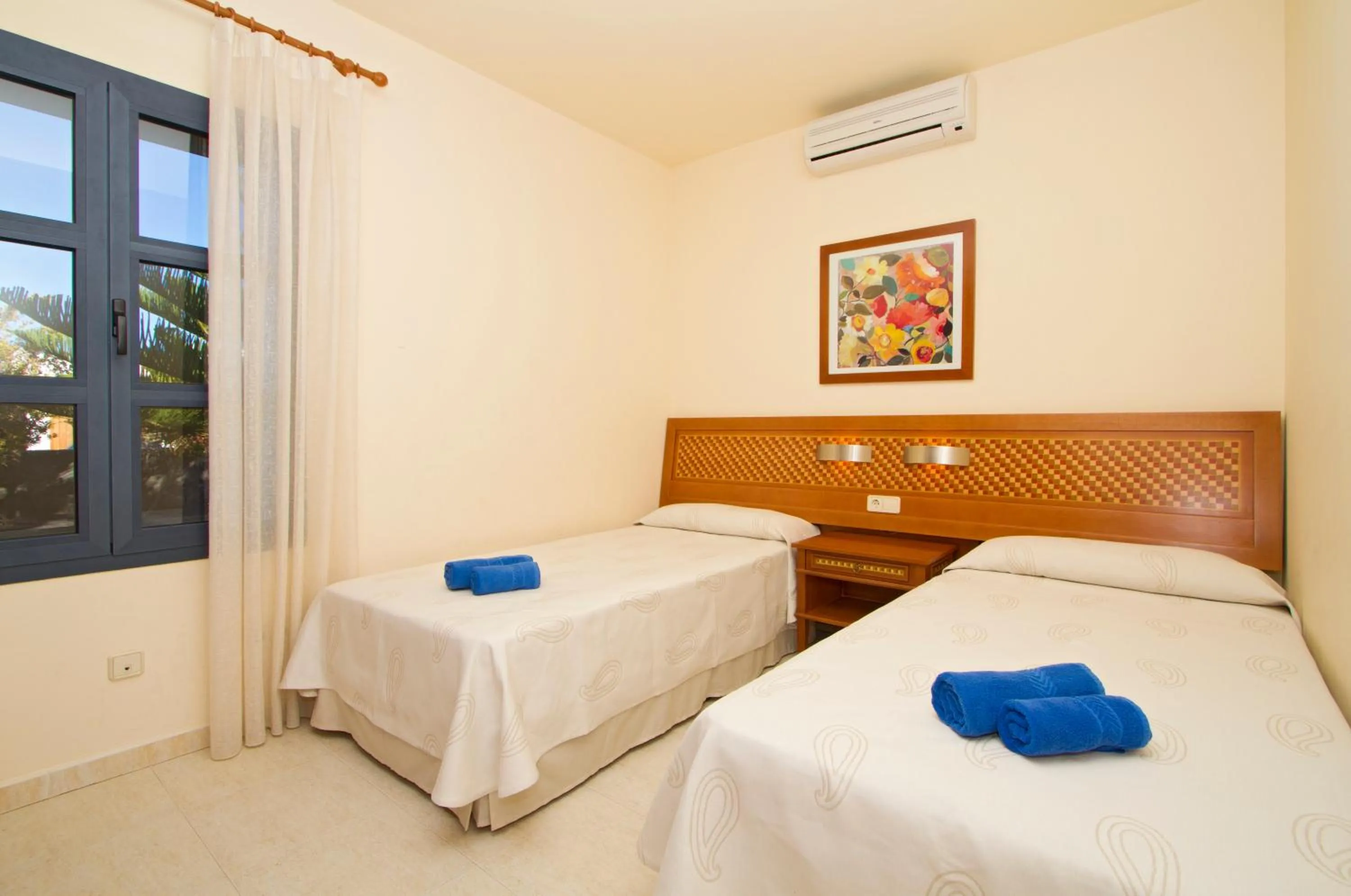 Bedroom, Bed in Sun Grove Villas & Spa