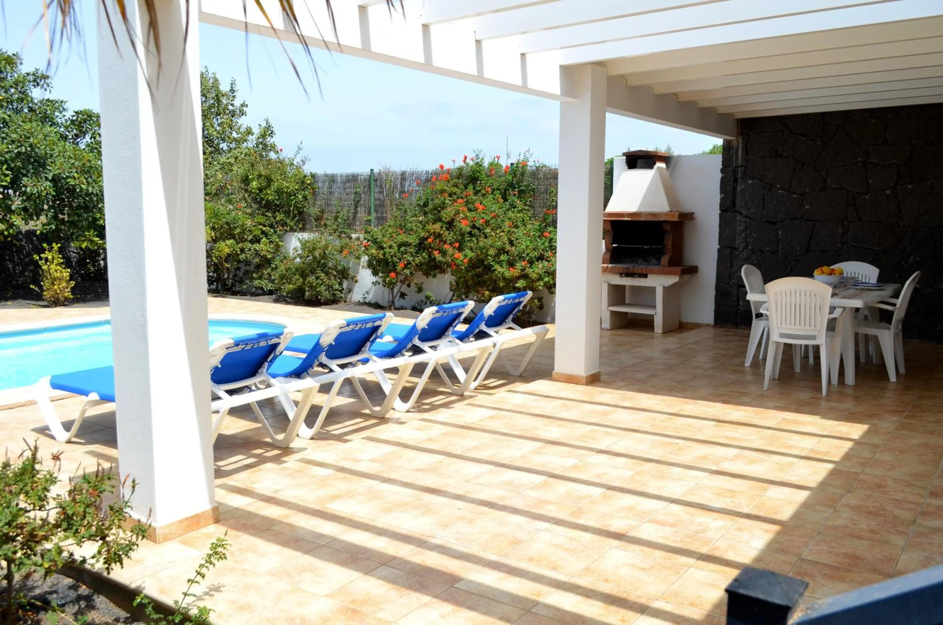 Swimming pool in Sun Grove Villas & Spa