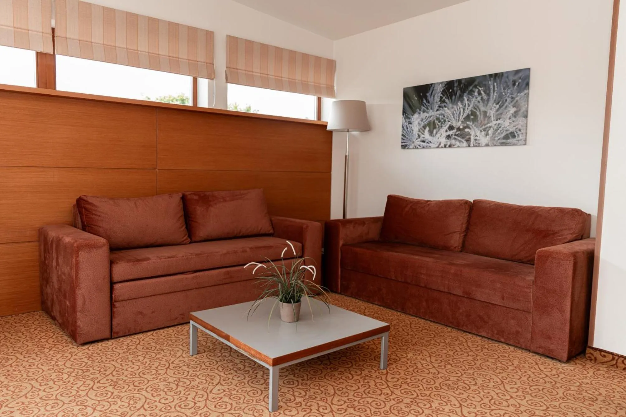 Seating area in De Lita