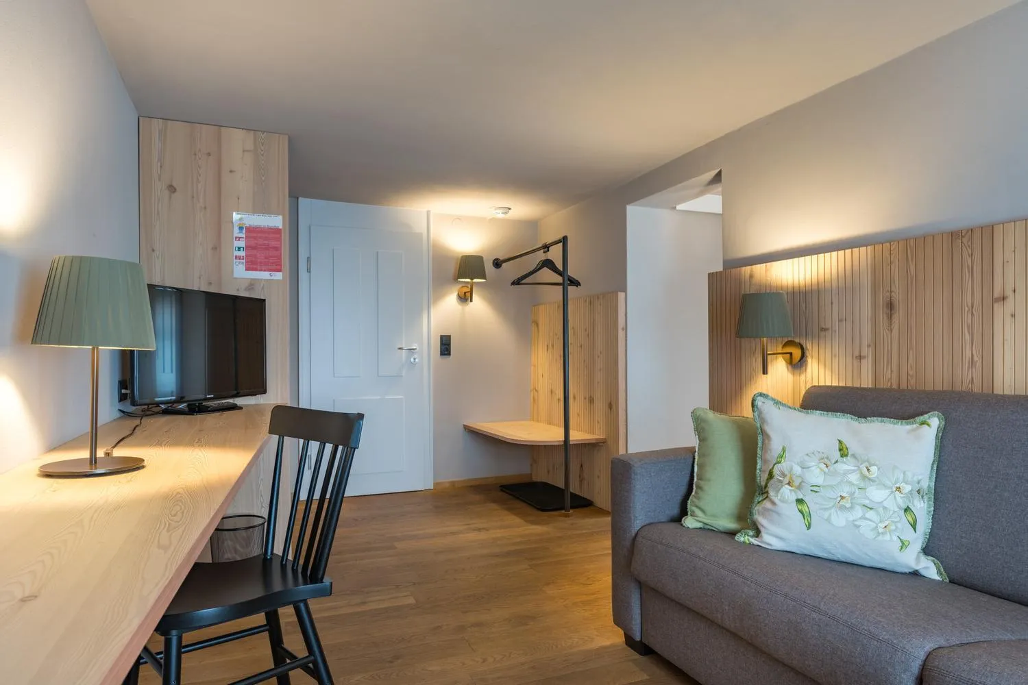 Photo of the whole room in Hotel Sonne