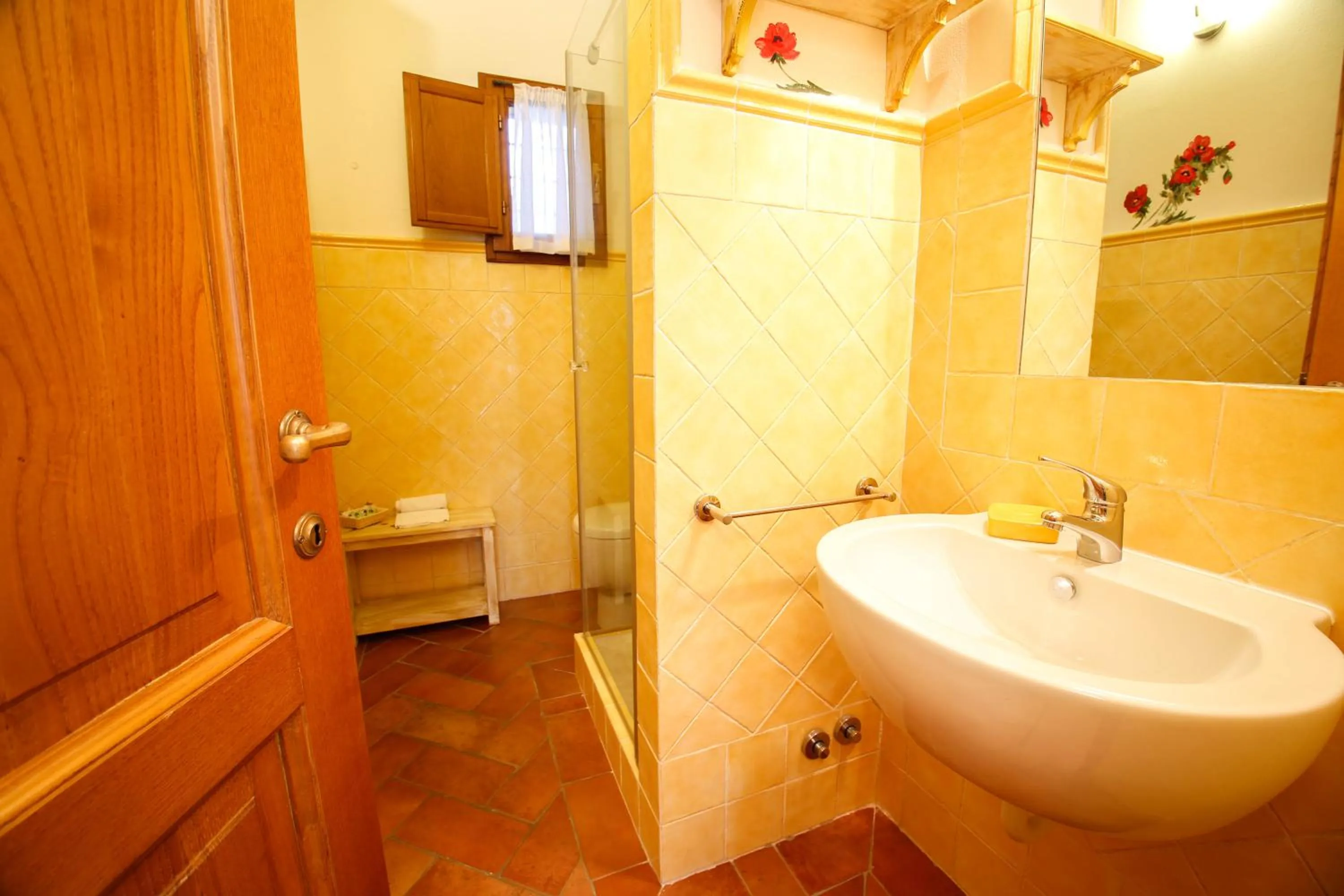 Shower in Gatto Bianco Tizzauli