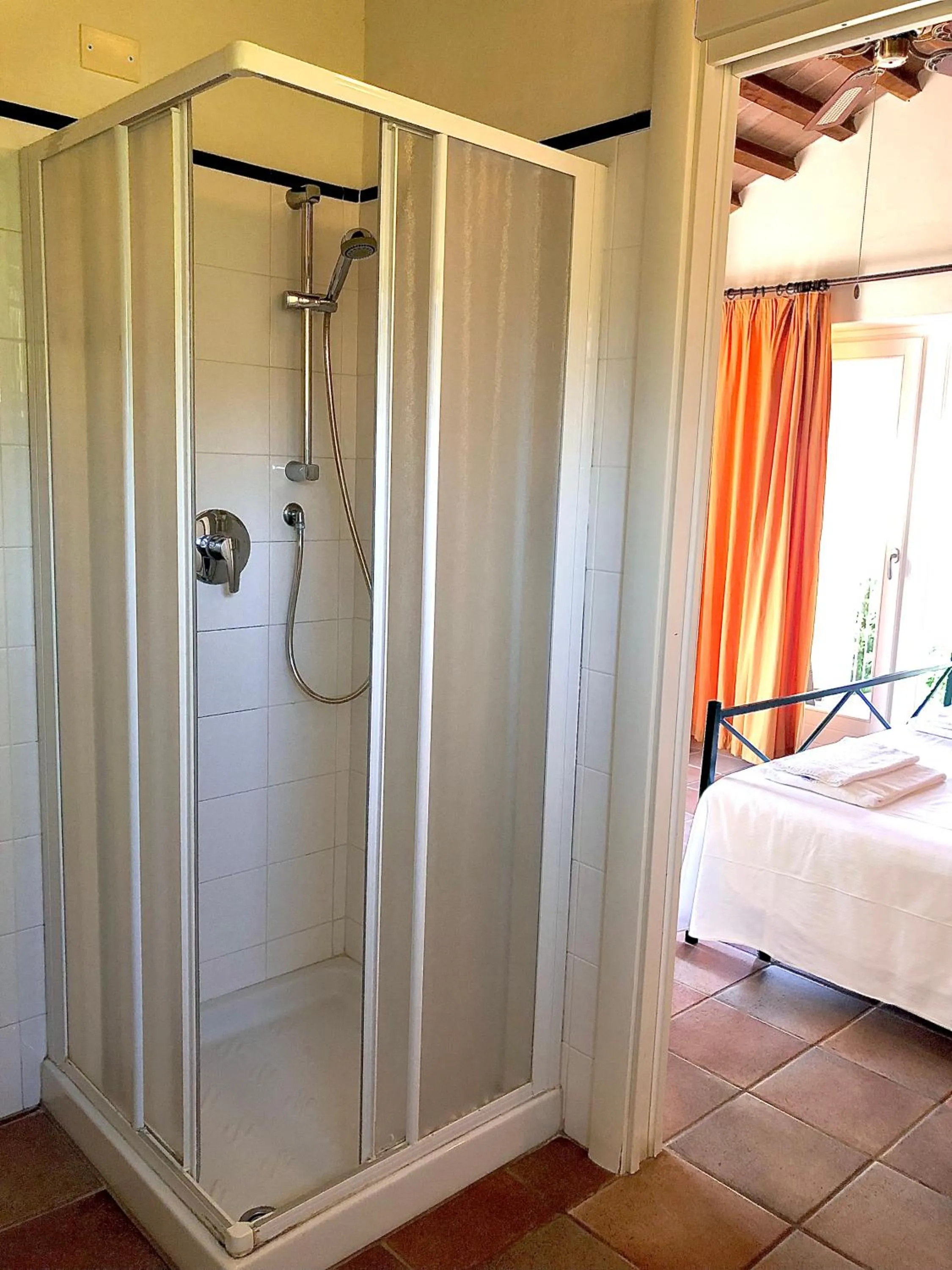 Bed in Hotel Santo Stefano