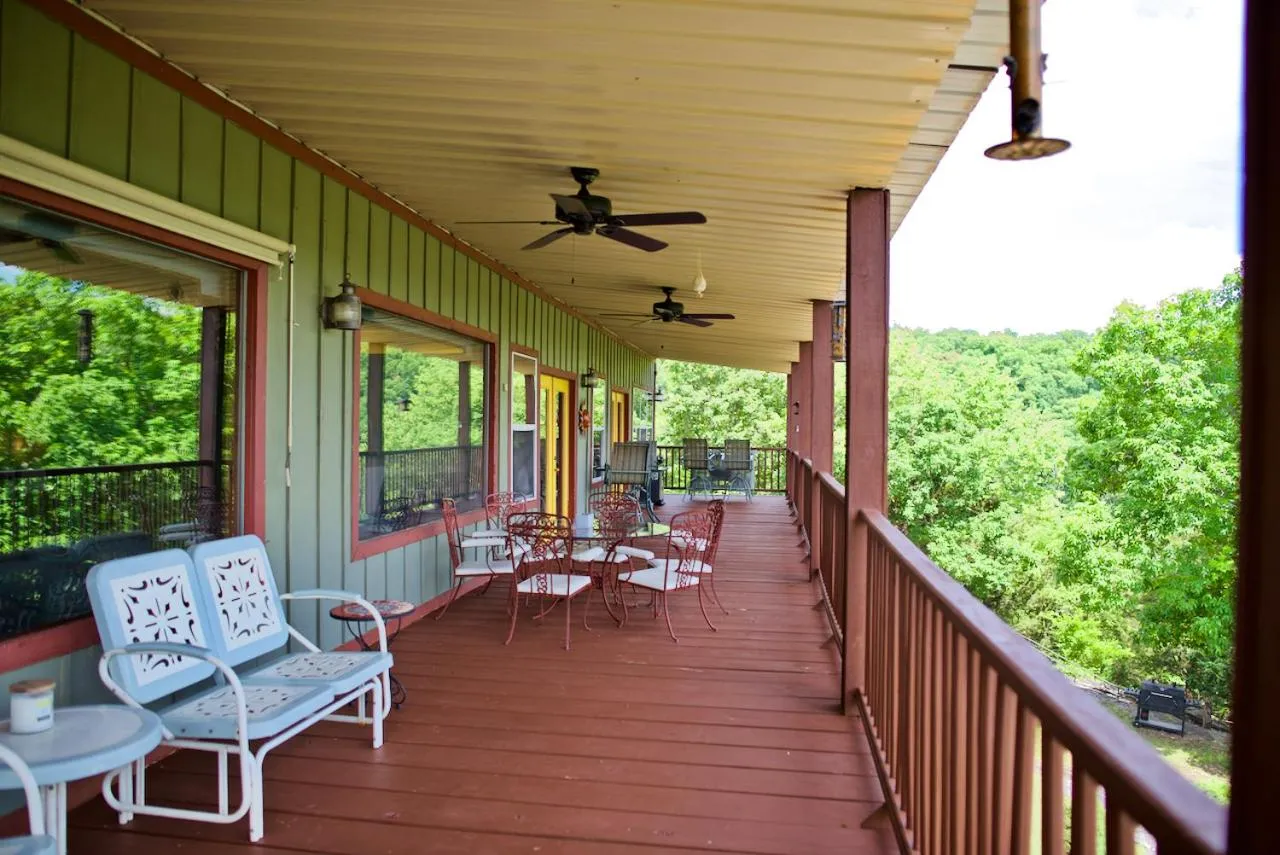 Beaver Lake Cottages