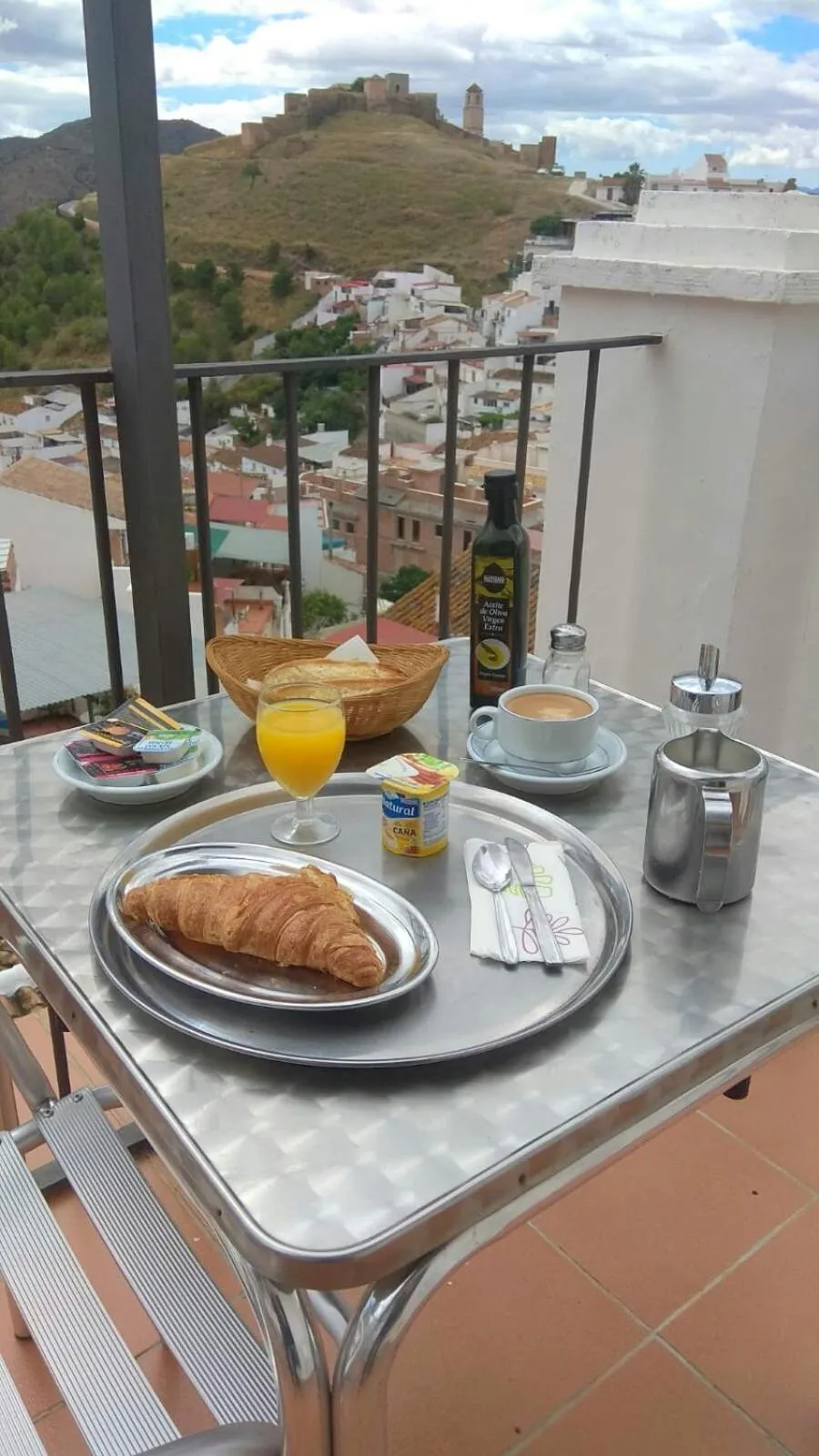 Breakfast in Hostal Durán
