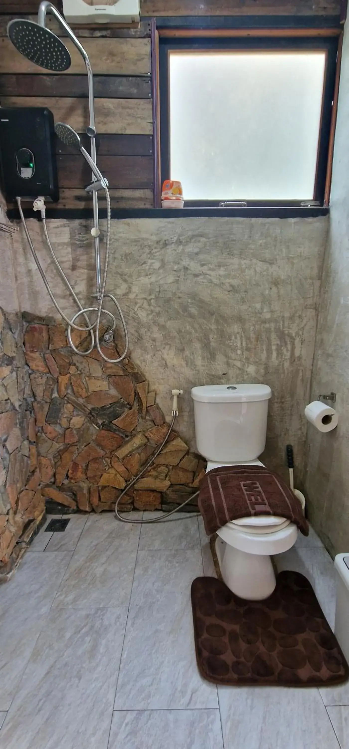 King Room with Pool View in Kingfisher House King Room with Pool View in Kingfisher House