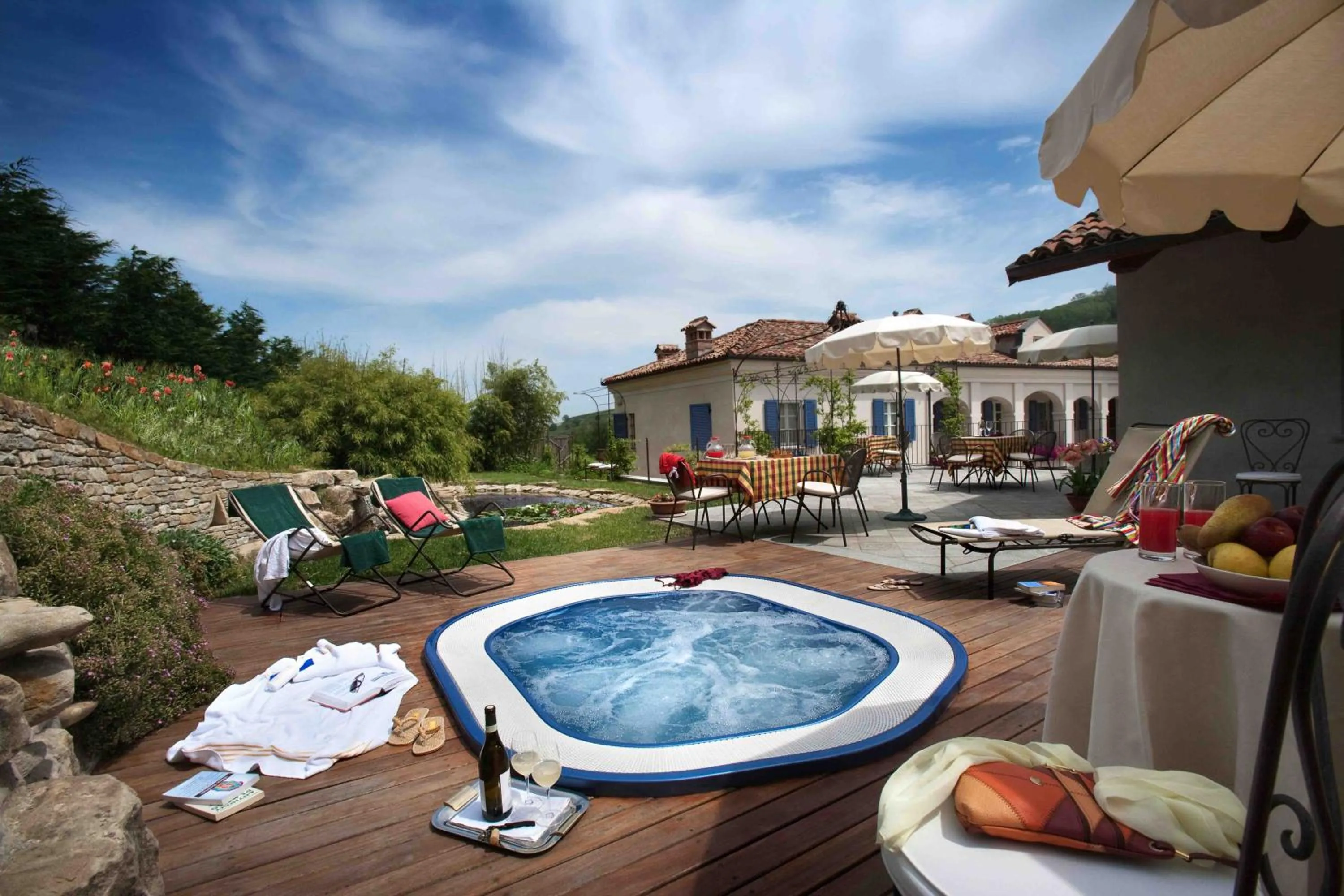 Hot Tub in Marcarini Agriturismo