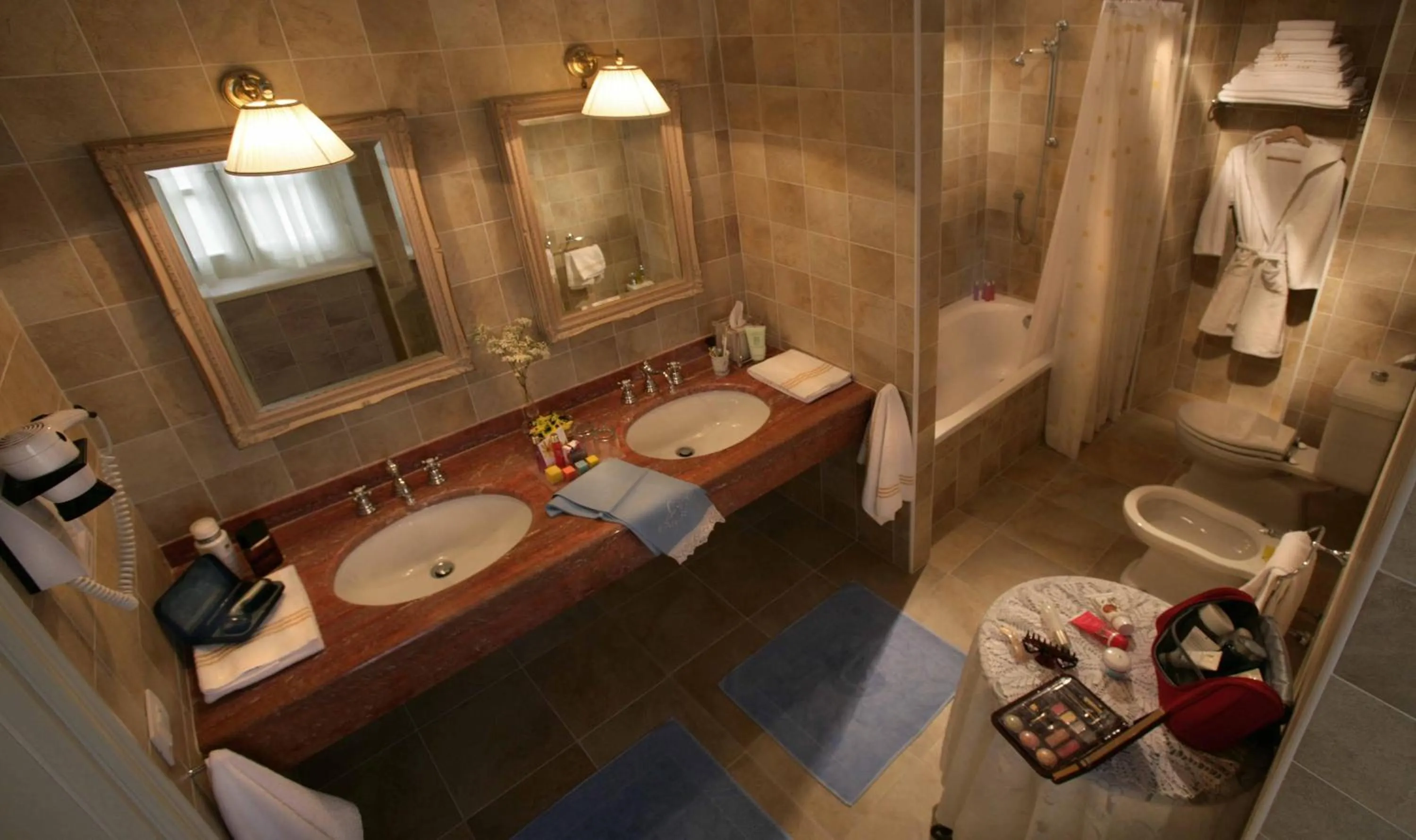 Bathroom in Marcarini Agriturismo