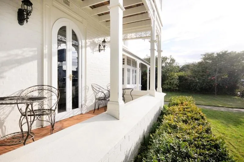 Patio in Windarra on High