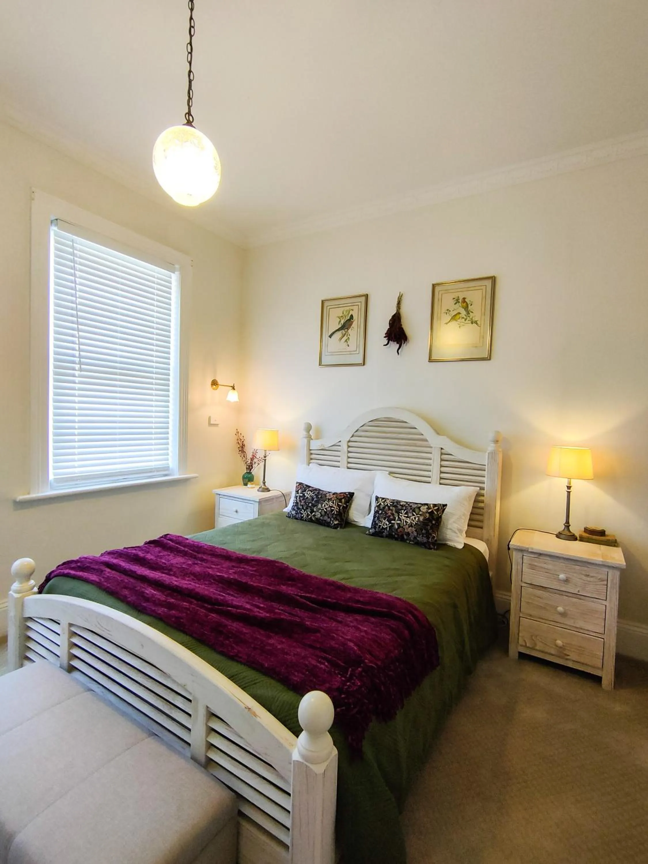 Bedroom, Bed in Windarra on High