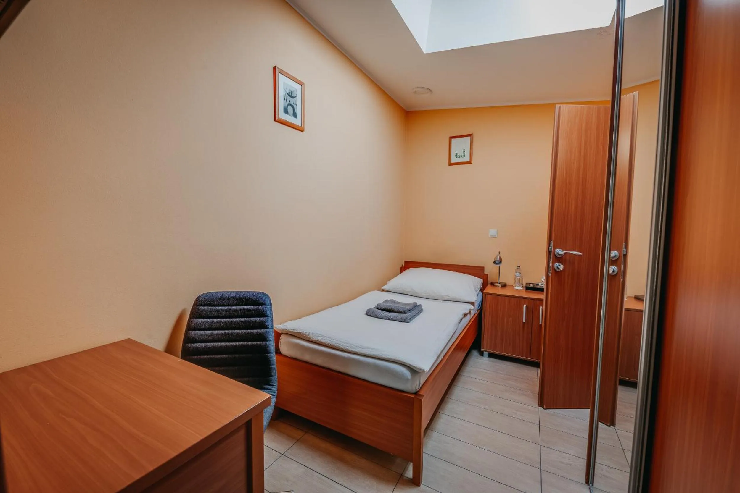 Single Room in City Penzion