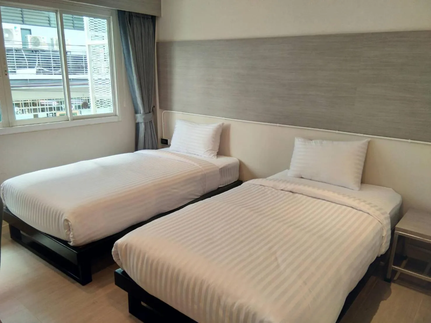 Bedroom, Bed in Lazy Sunday hostel