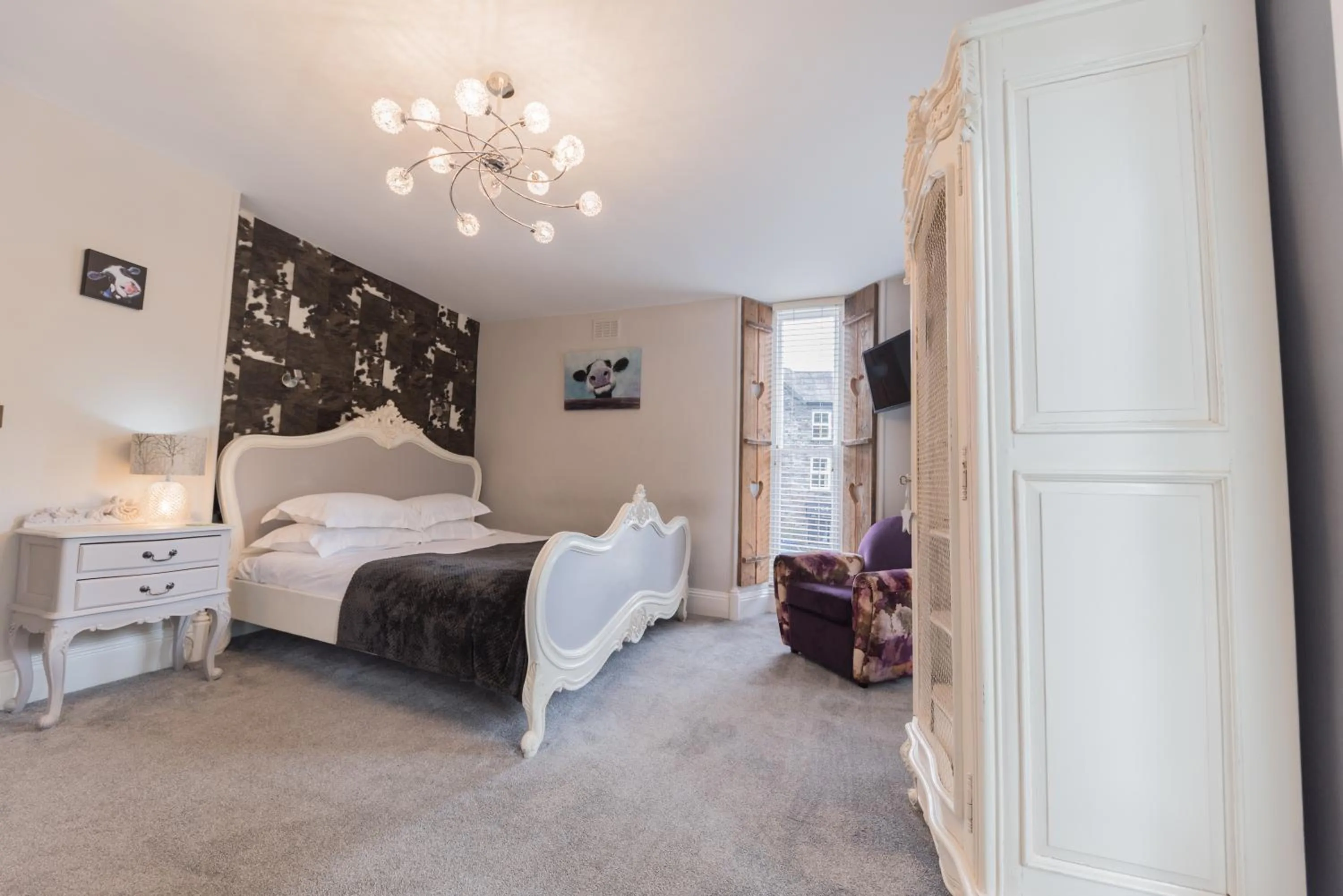 Bedroom, Bed in Heidi's Grasmere Lodge