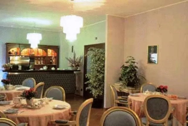 Restaurant/places to eat in Hotel Nastro Azzurro