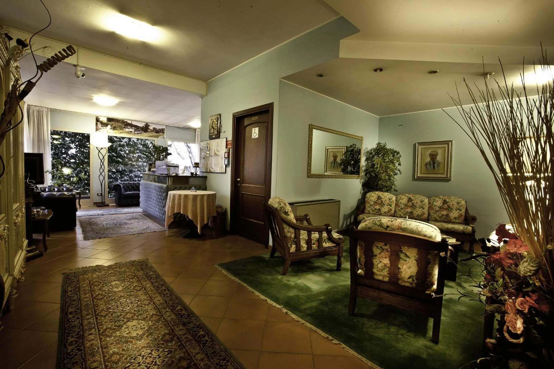 Communal lounge/ TV room in Hotel Nastro Azzurro