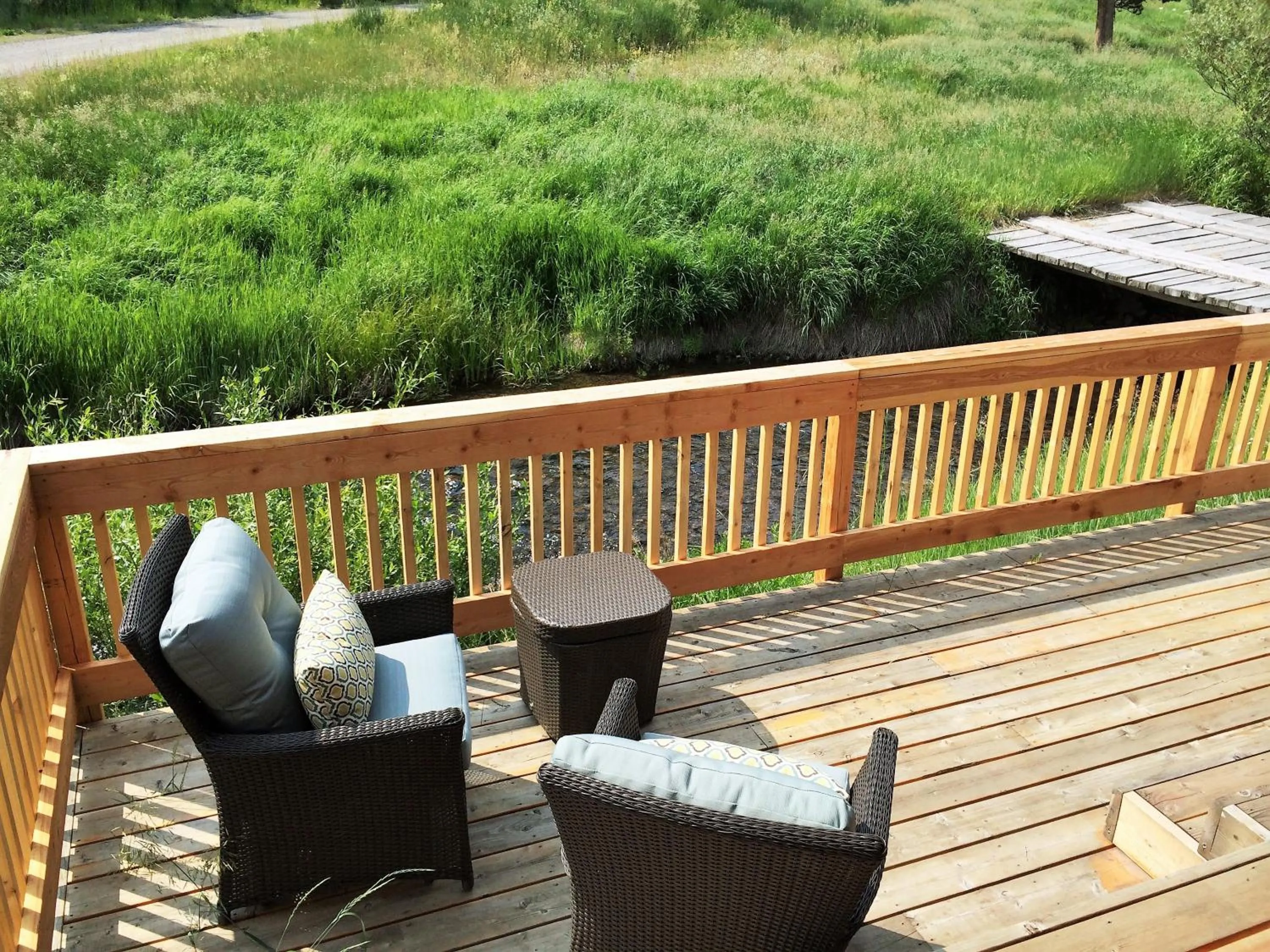 Property building in Creek Cabin