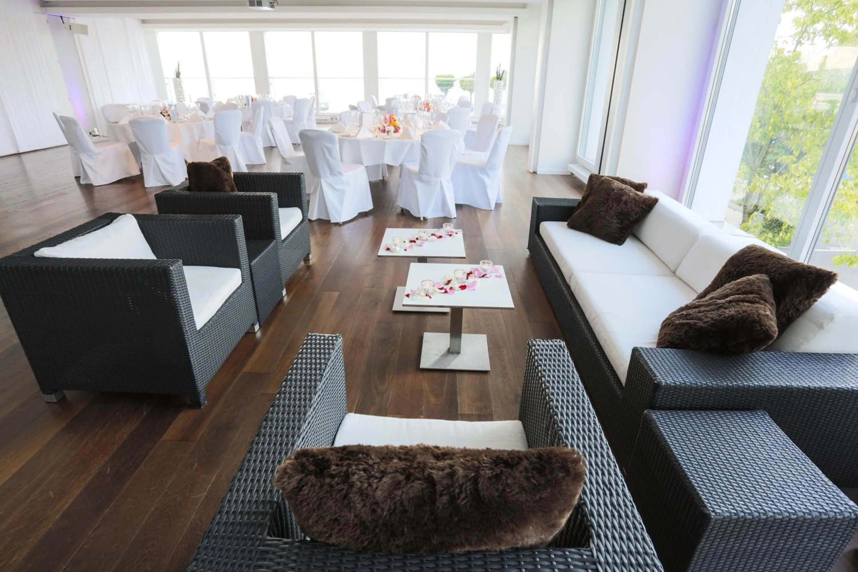 Banquet/Function facilities in Marina Lachen