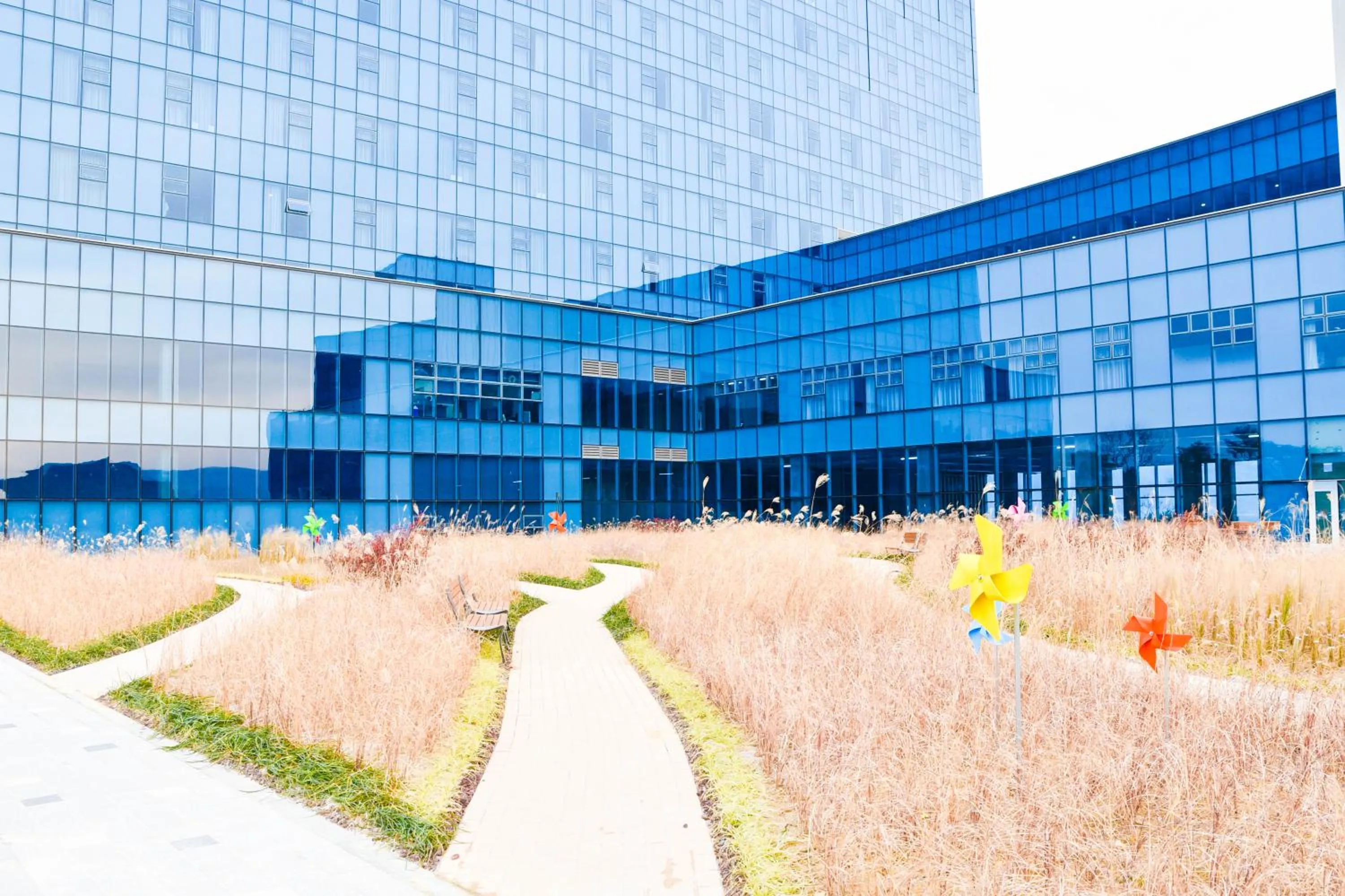 Garden in Hotel Tops 10