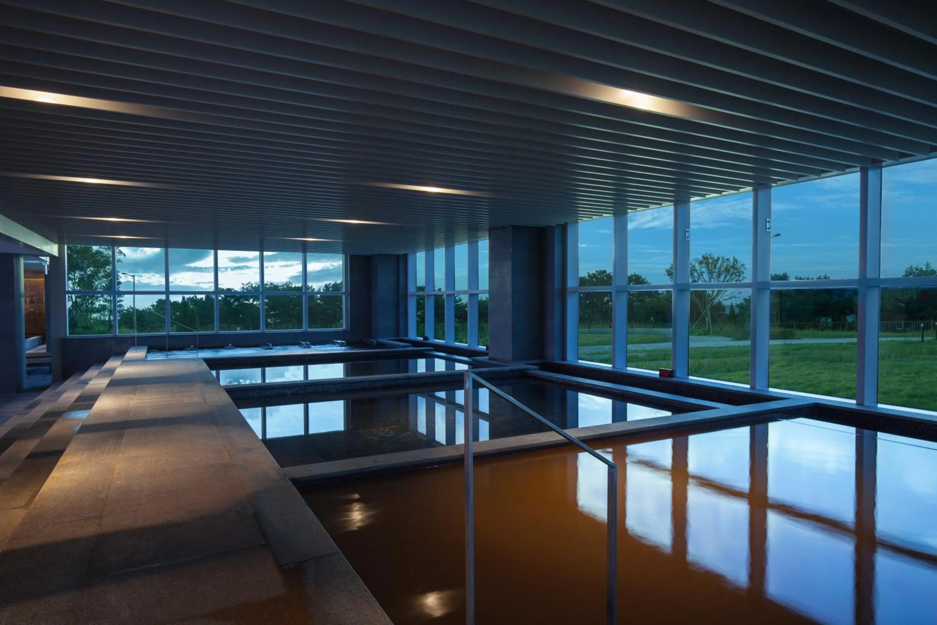 Hot Spring Bath in Hotel Tops 10