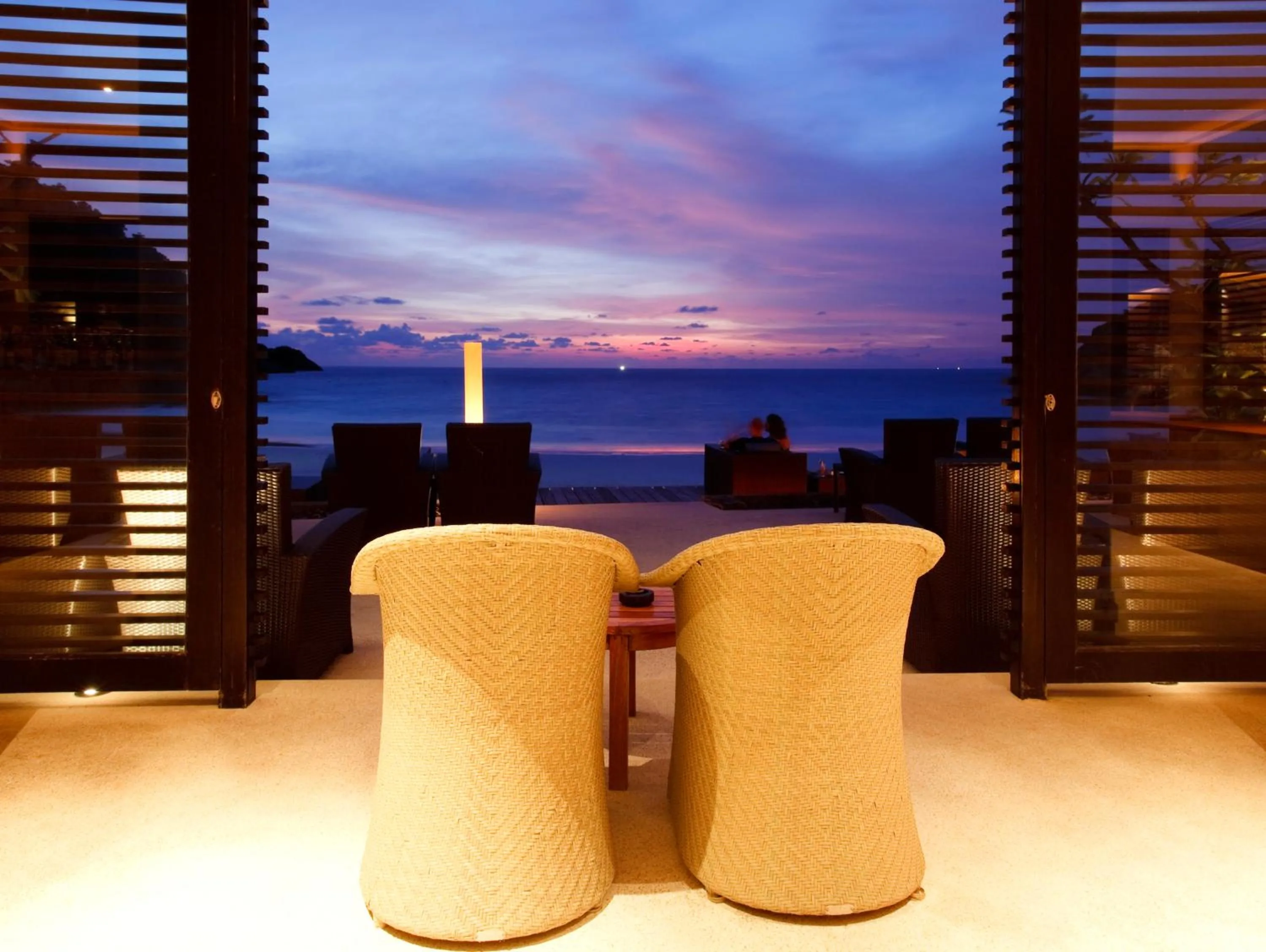 Lounge or bar in The Racha