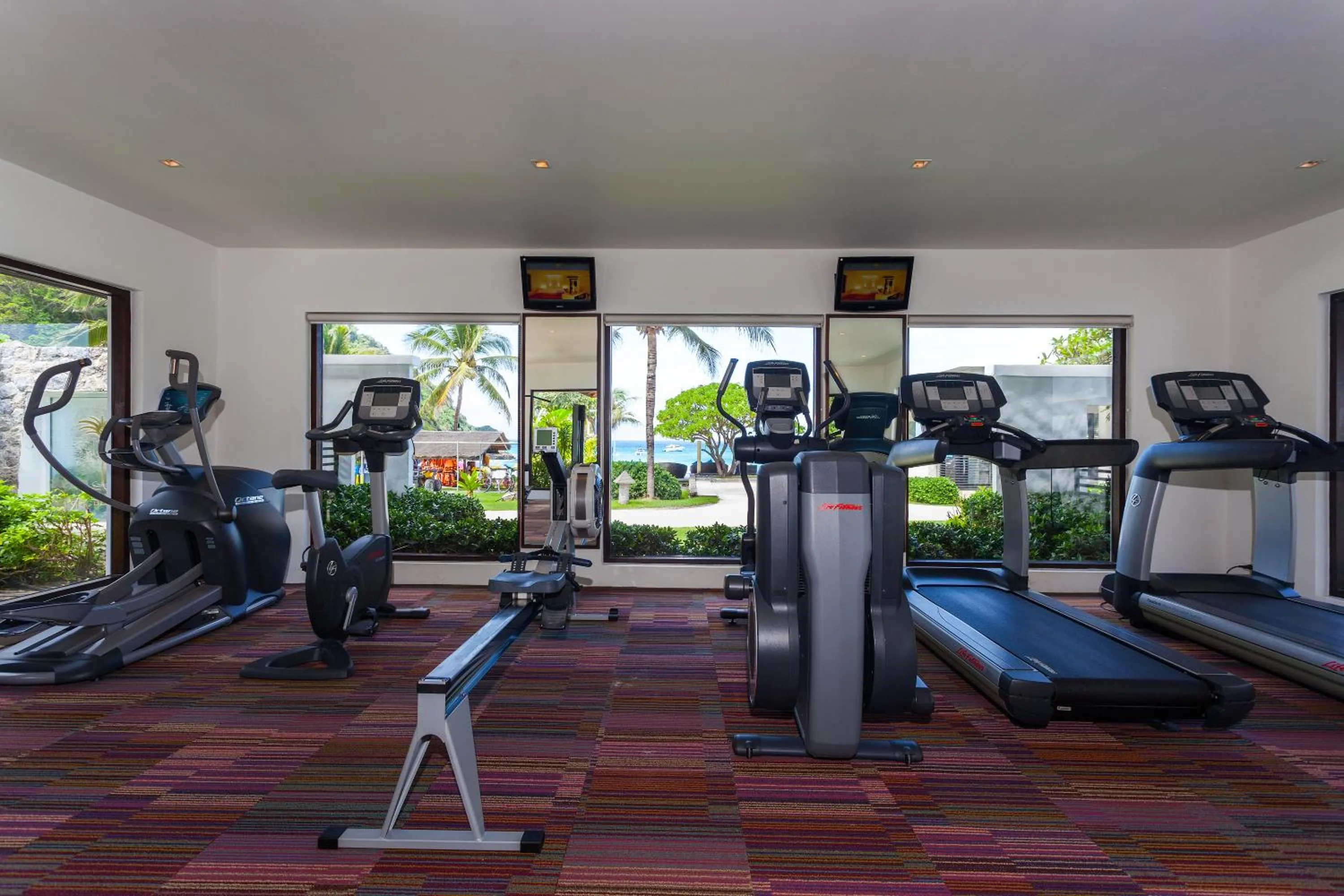 Fitness centre/facilities in The Racha