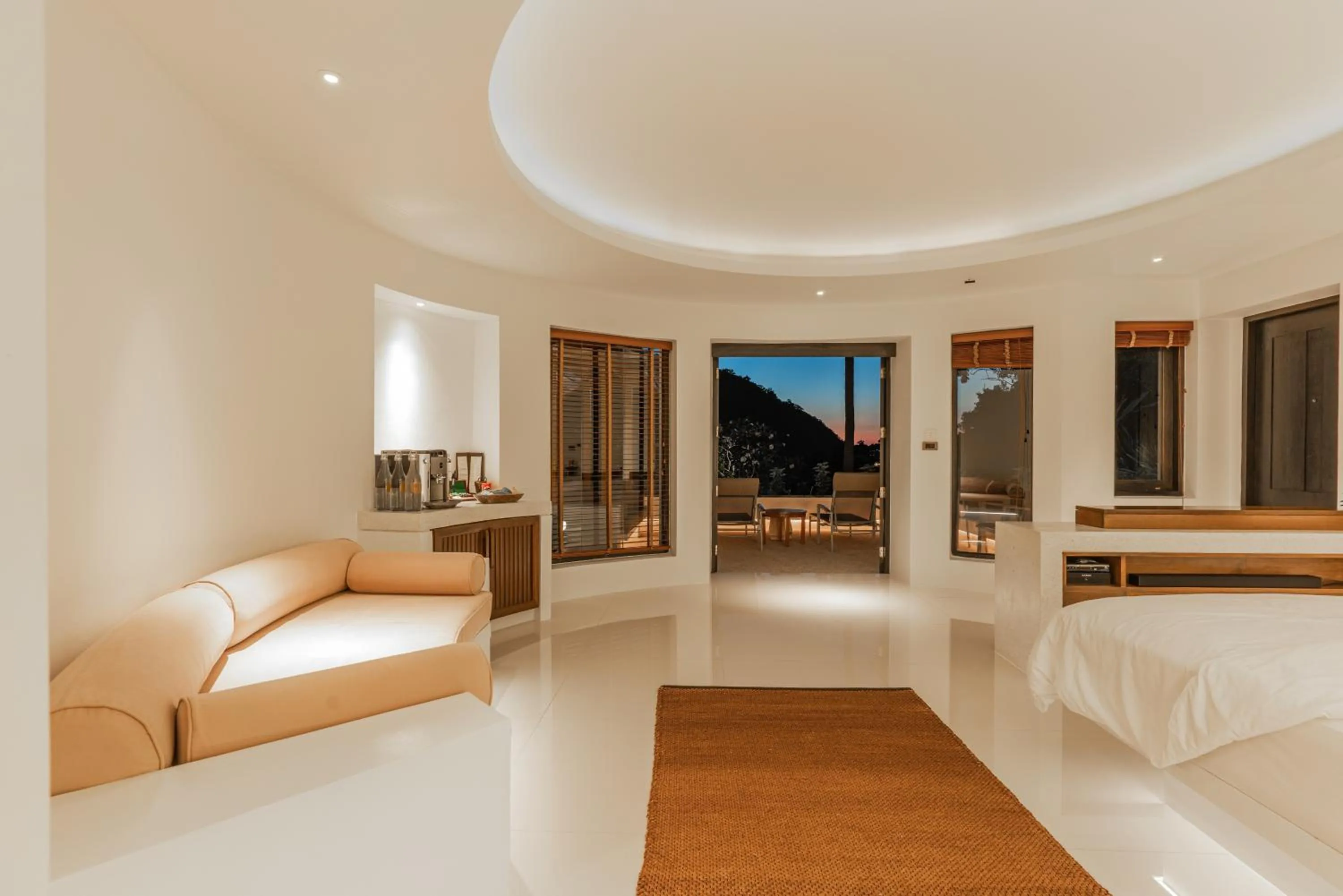 Bedroom, Bed in The Racha