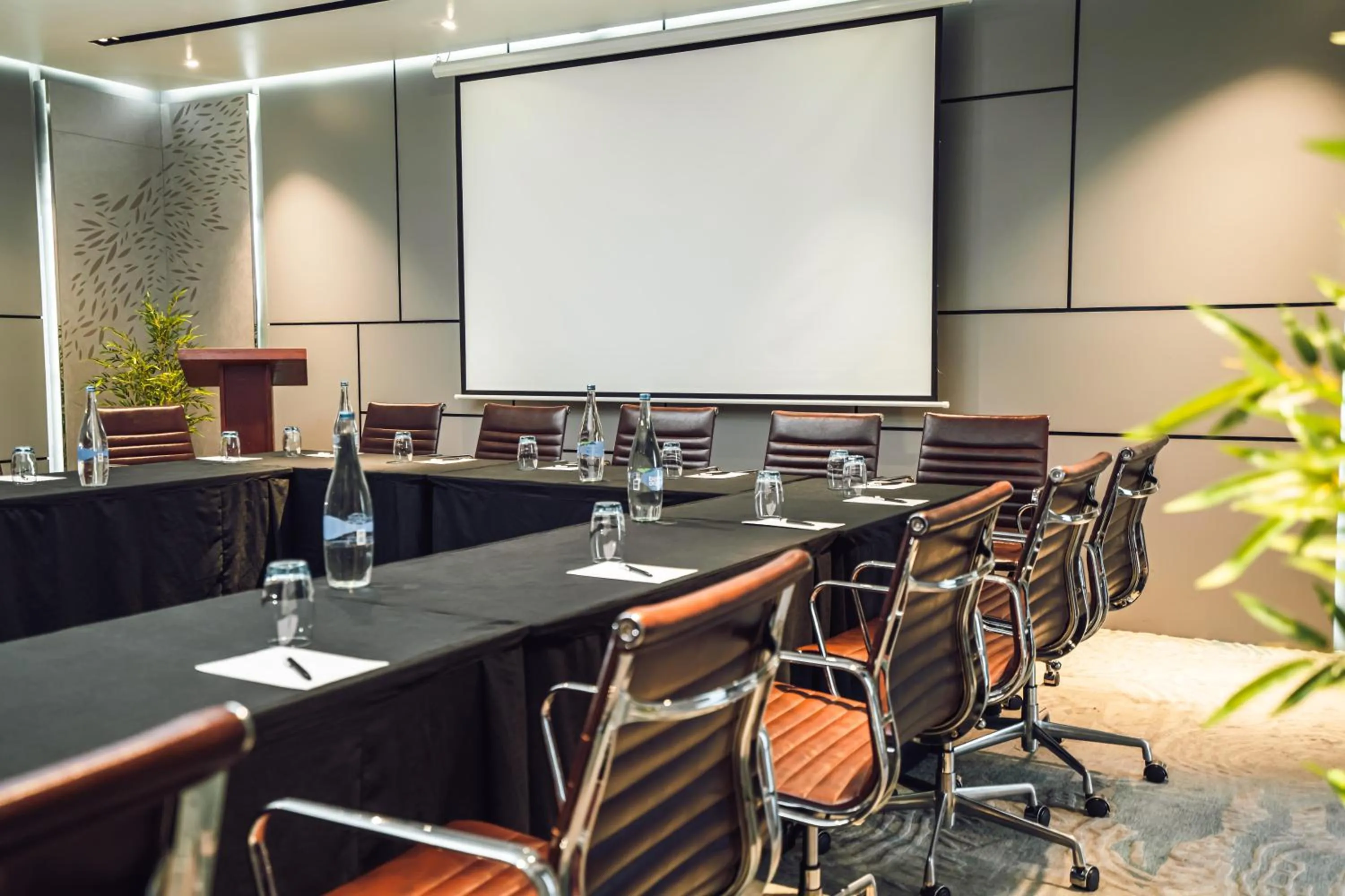 Meeting/conference room in Maagiri Hotel