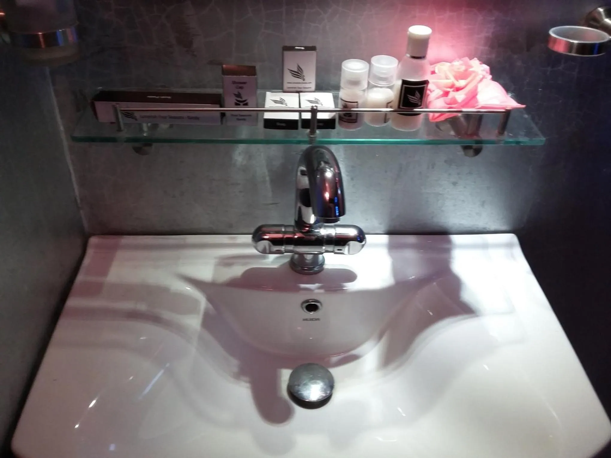 Bathroom in New Kandy Residence