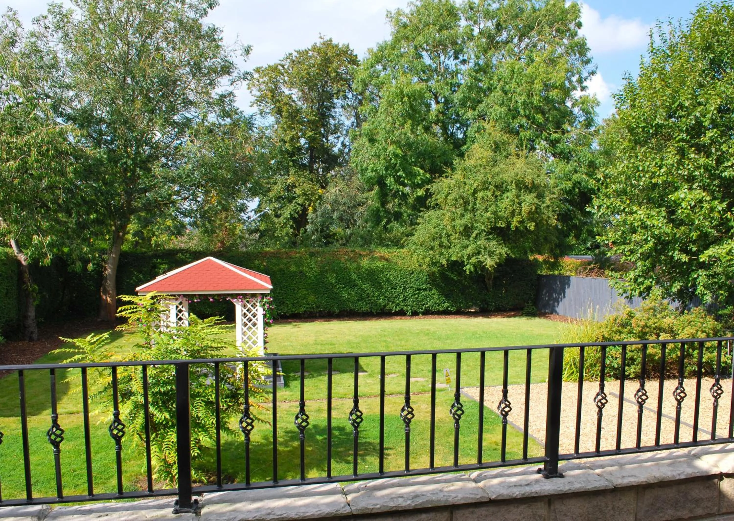 Garden in The Lawrance Luxury Aparthotel - Harrogate