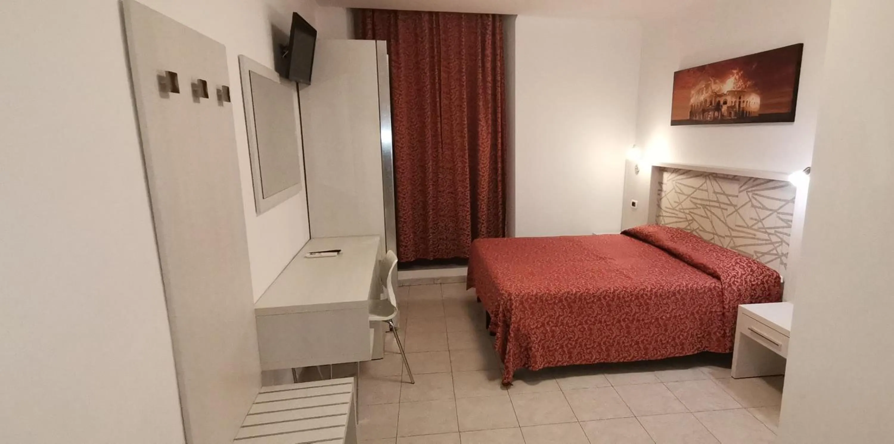 Bedroom, Bed in Sun Moon