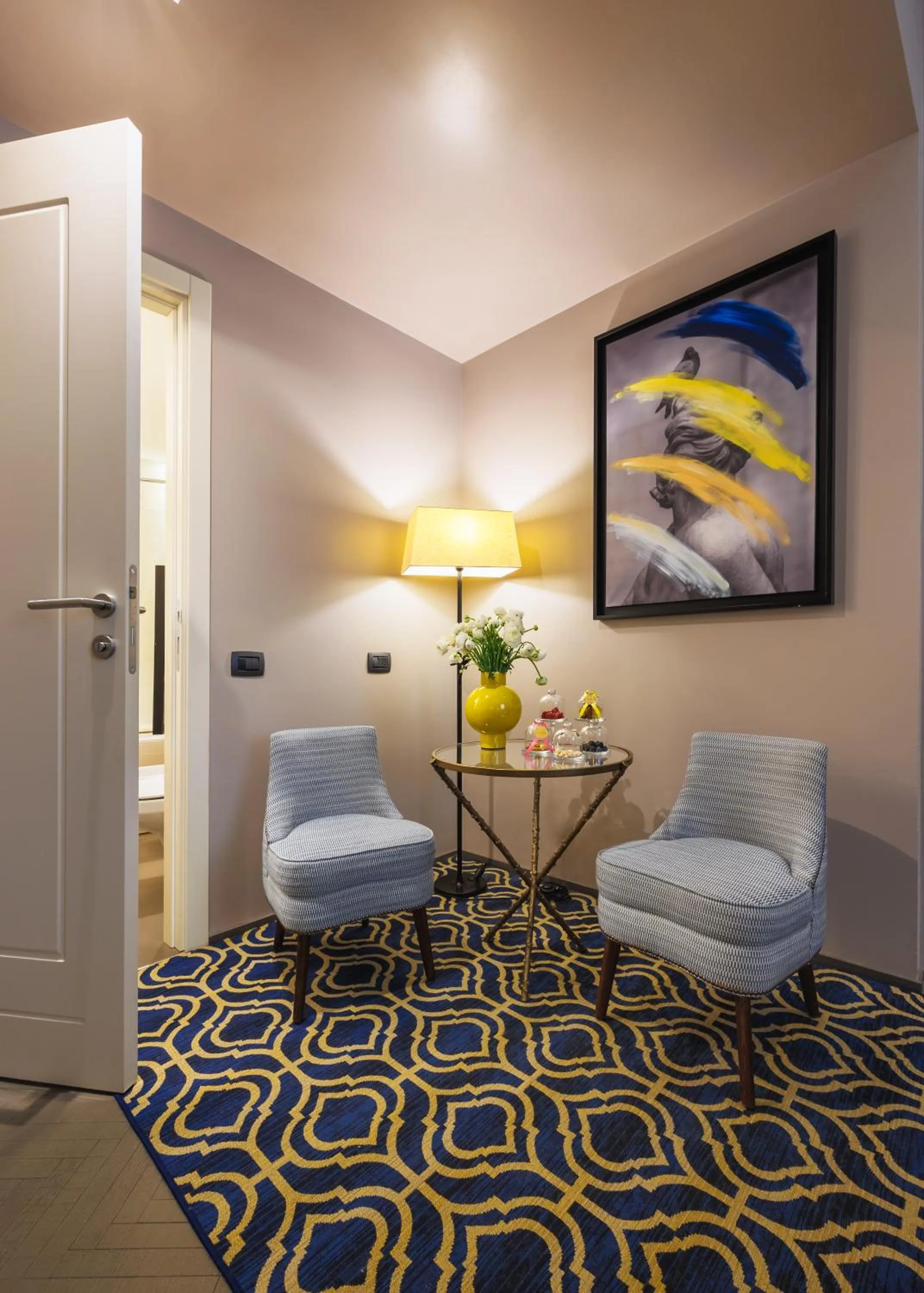 Living room in Singer Palace Hotel Roma