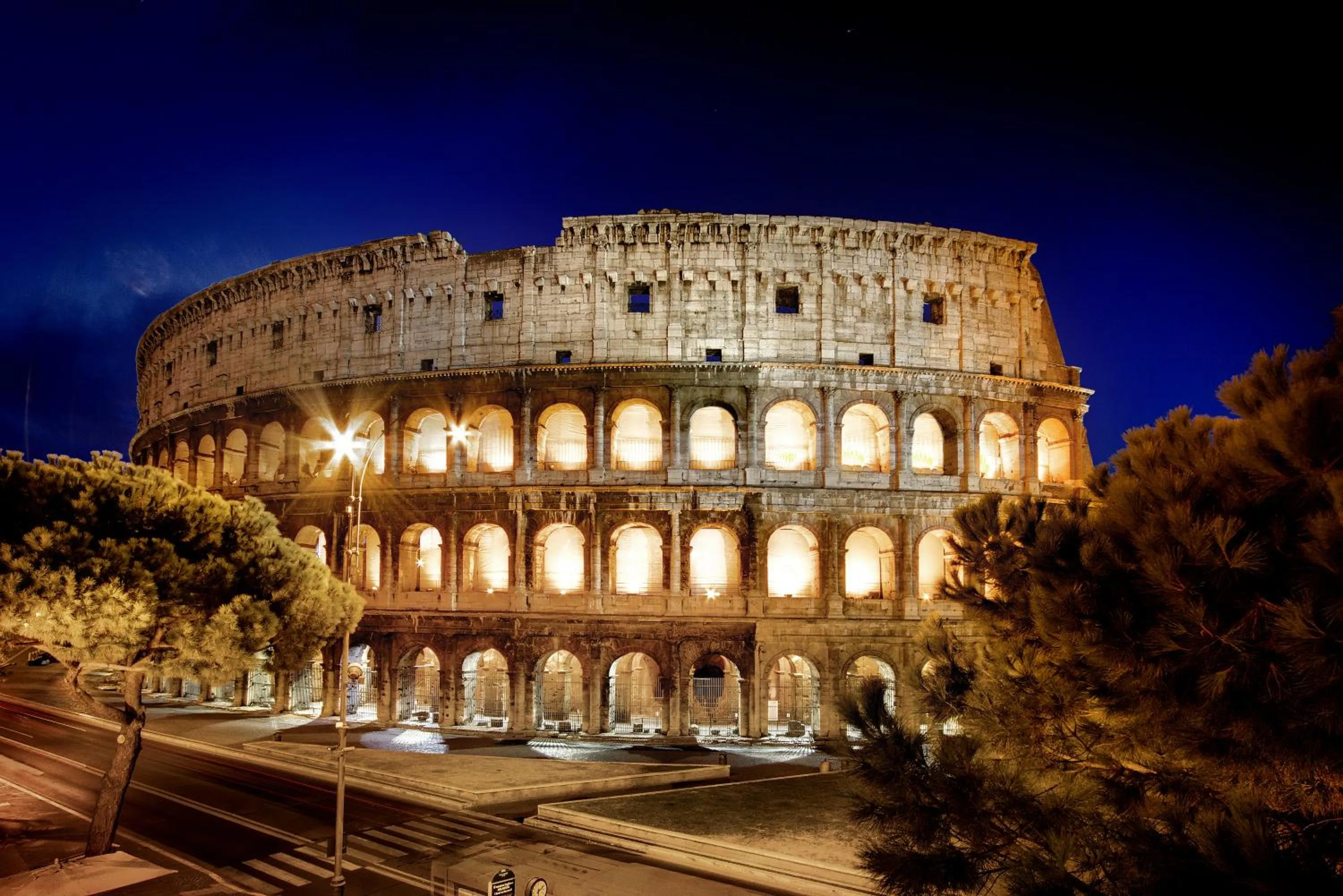 Nearby landmark in Singer Palace Hotel Roma