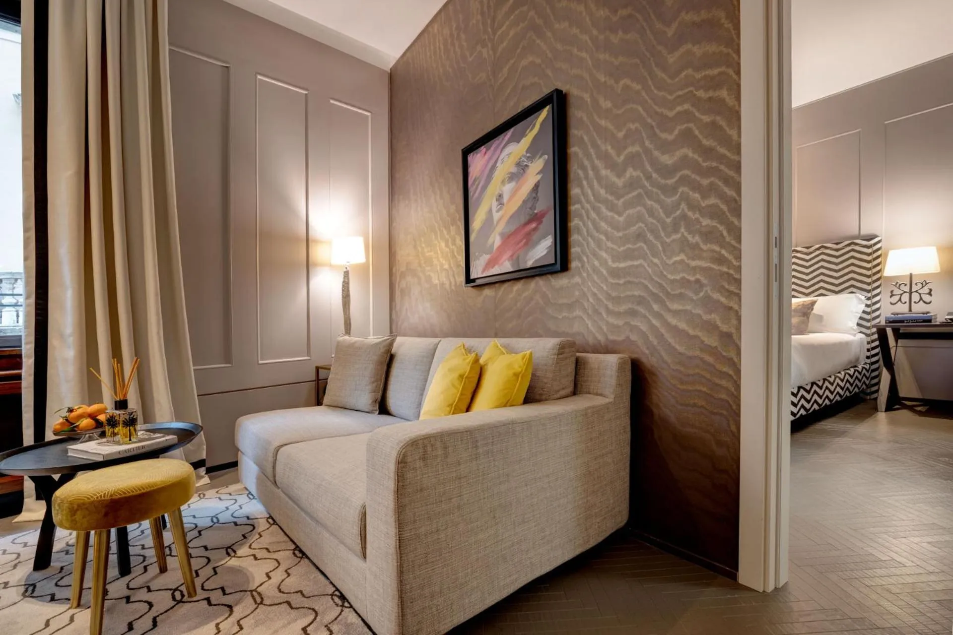 TV and multimedia, Bed in Singer Palace Hotel Roma