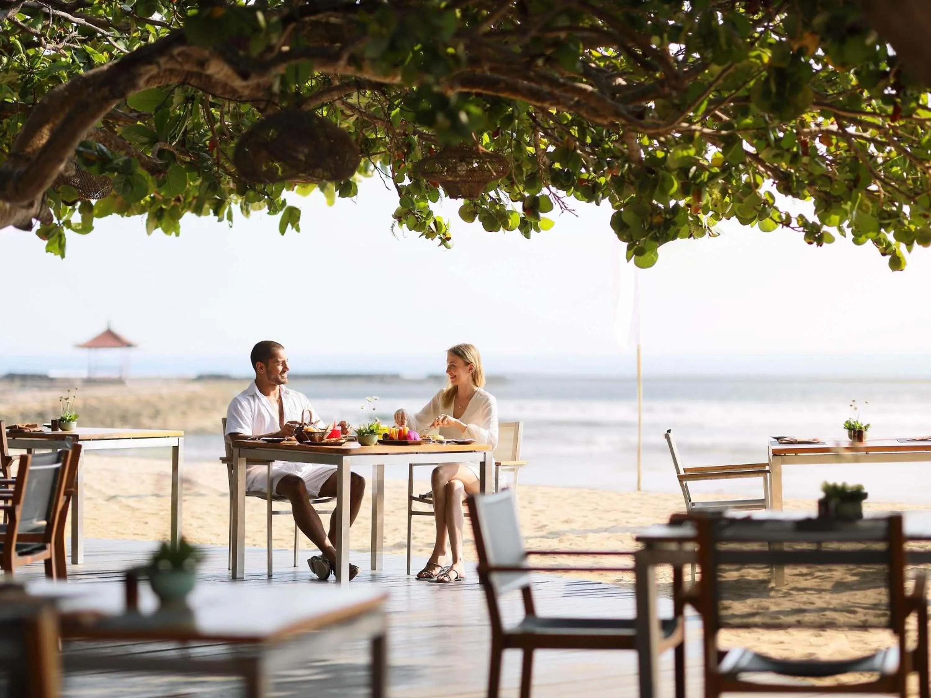 Restaurant/places to eat in Nusa Dua Beach Hotel and Spa - Handwritten Collection