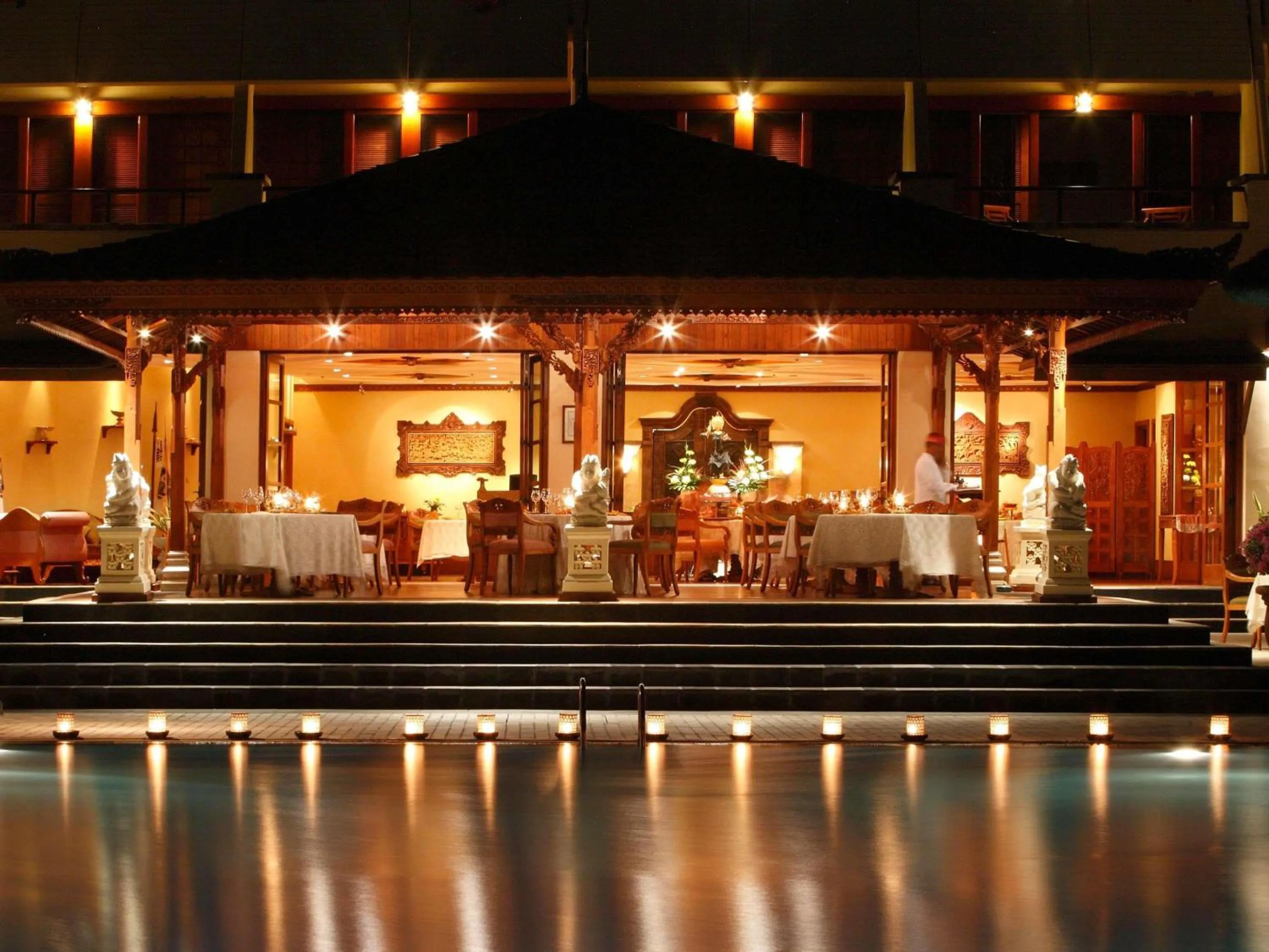 Restaurant/places to eat in Nusa Dua Beach Hotel and Spa - Handwritten Collection
