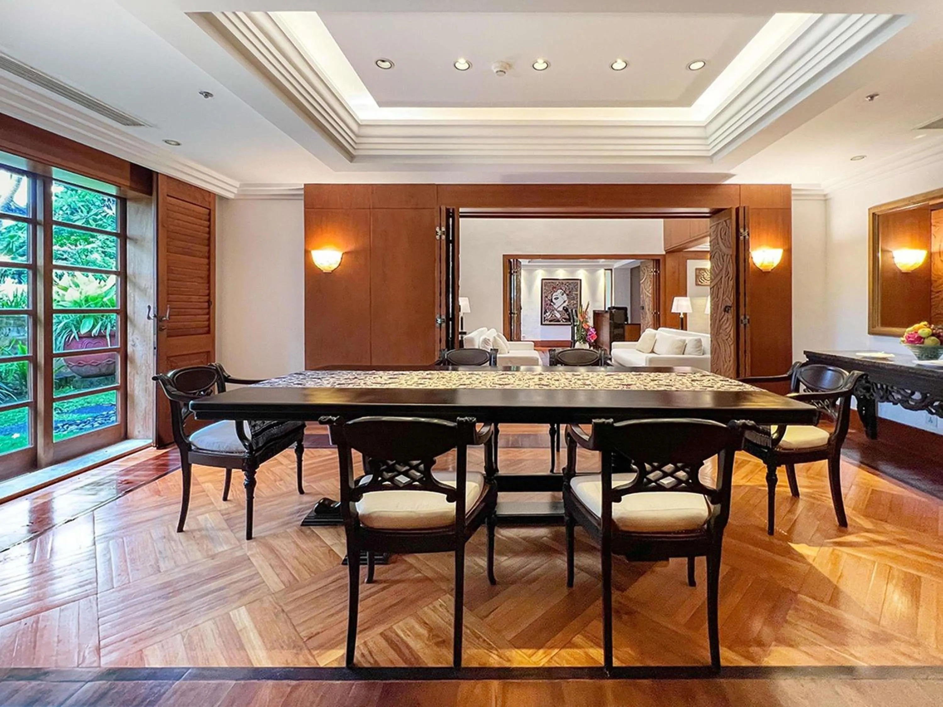 Bedroom in Nusa Dua Beach Hotel and Spa - Handwritten Collection