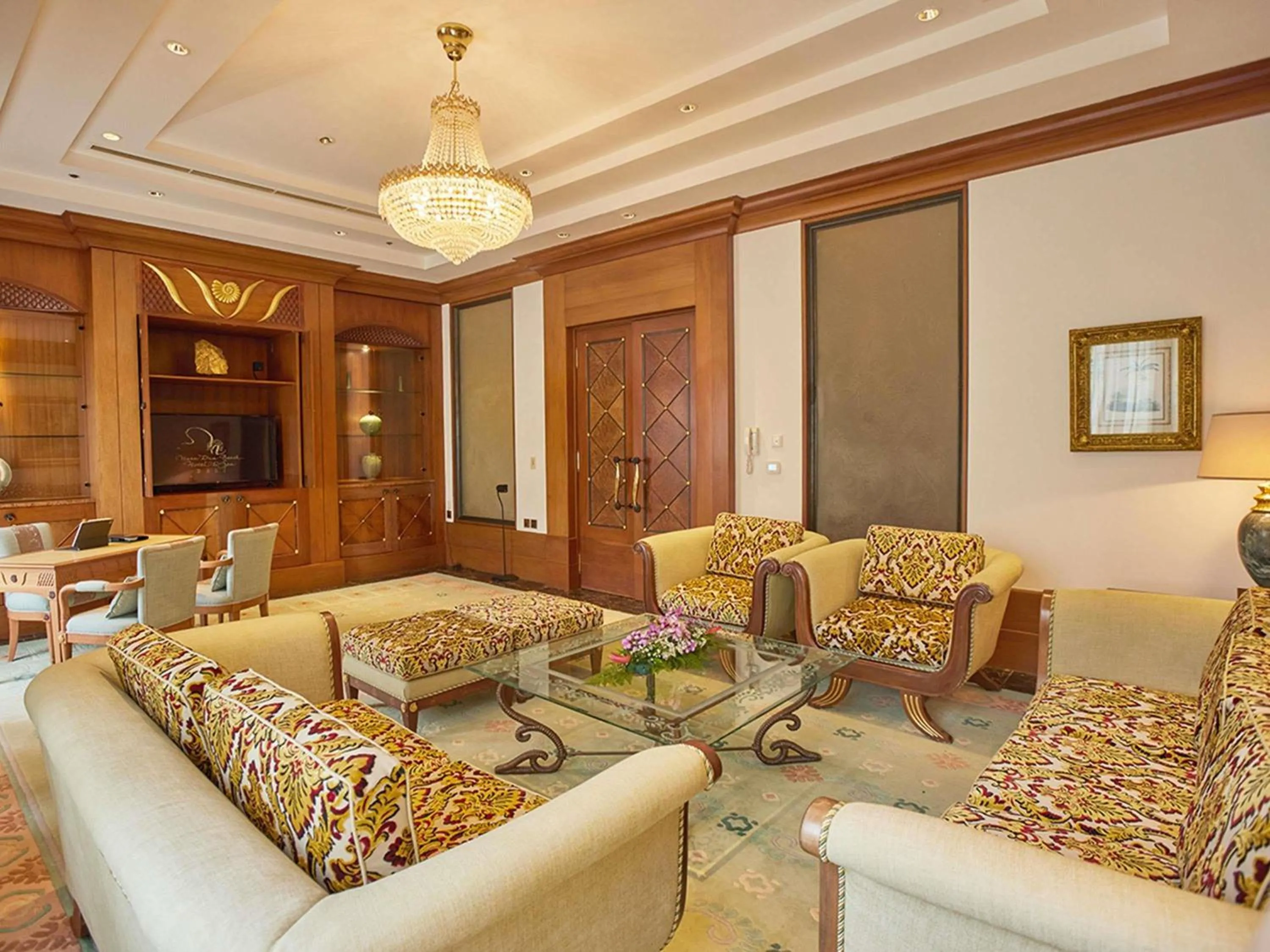 Bedroom in Nusa Dua Beach Hotel and Spa - Handwritten Collection