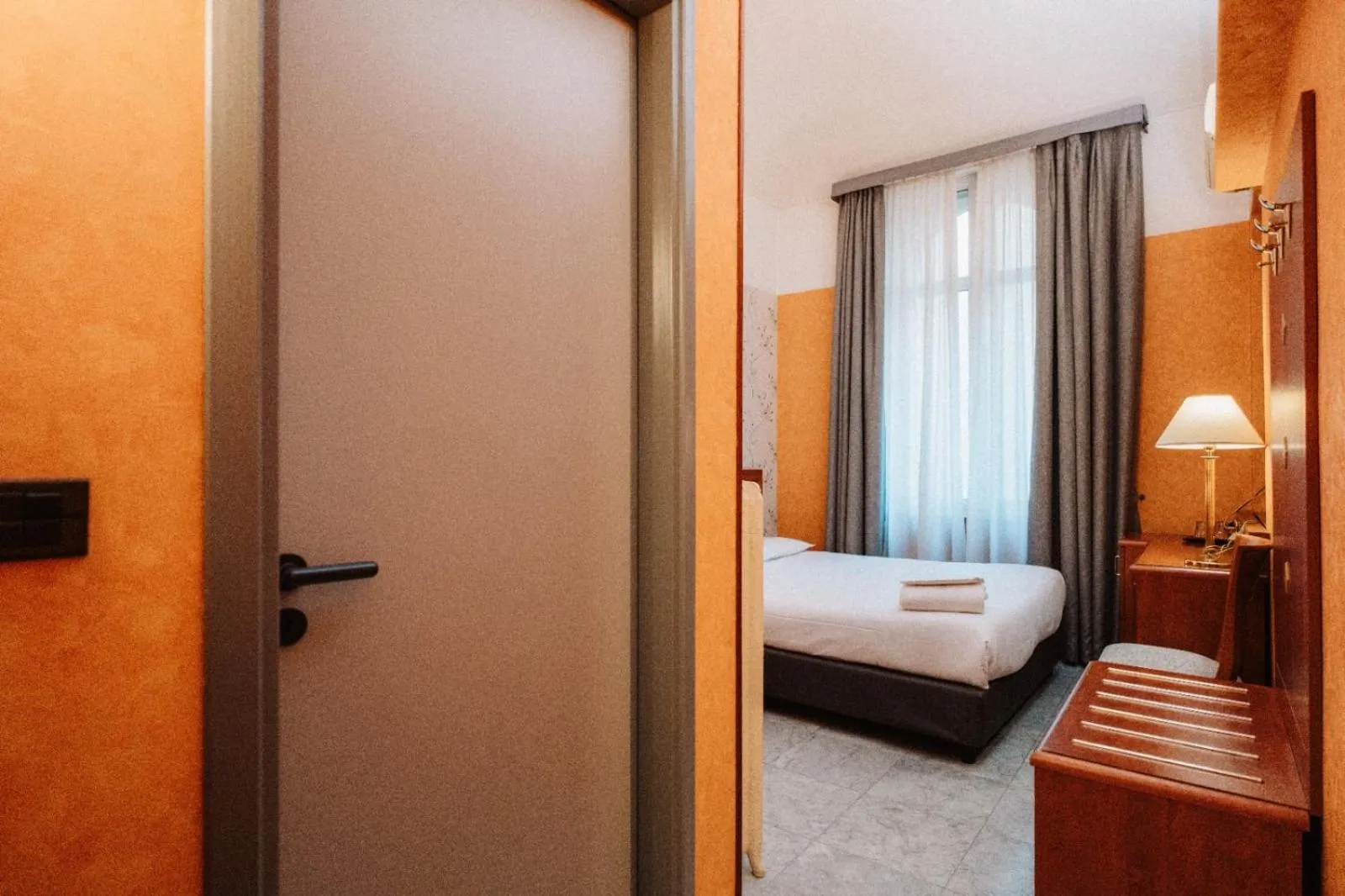 Bed in Hotel Chelsea