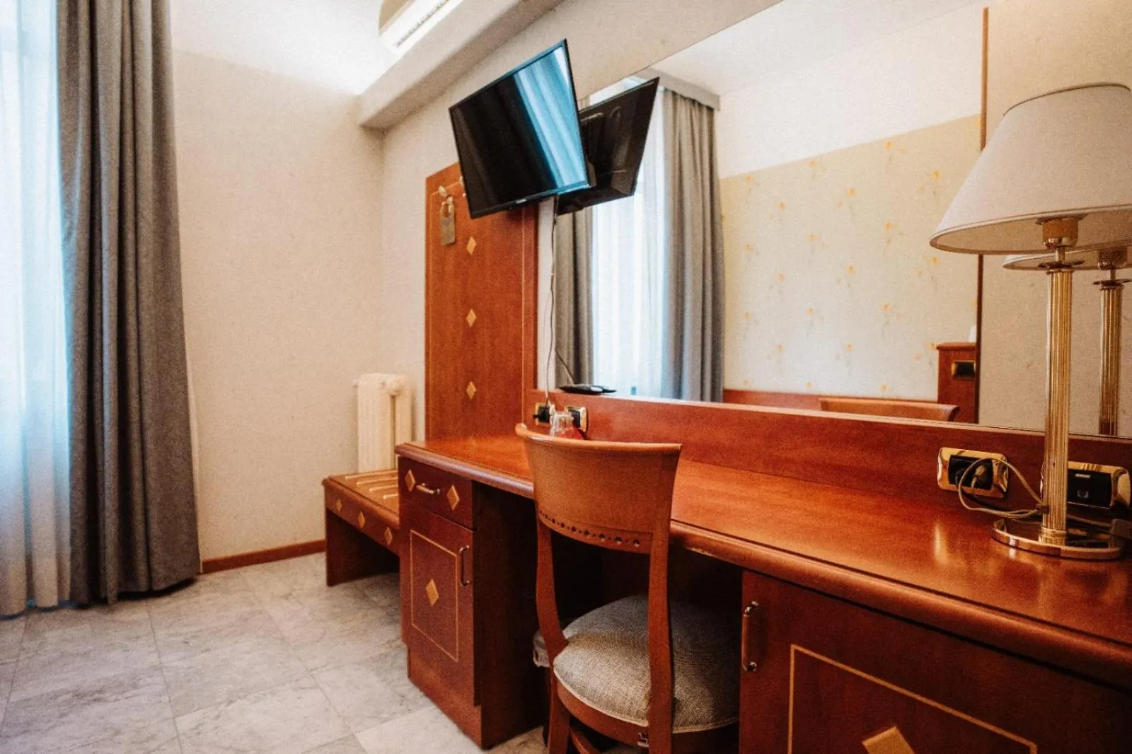 TV and multimedia in Hotel Chelsea