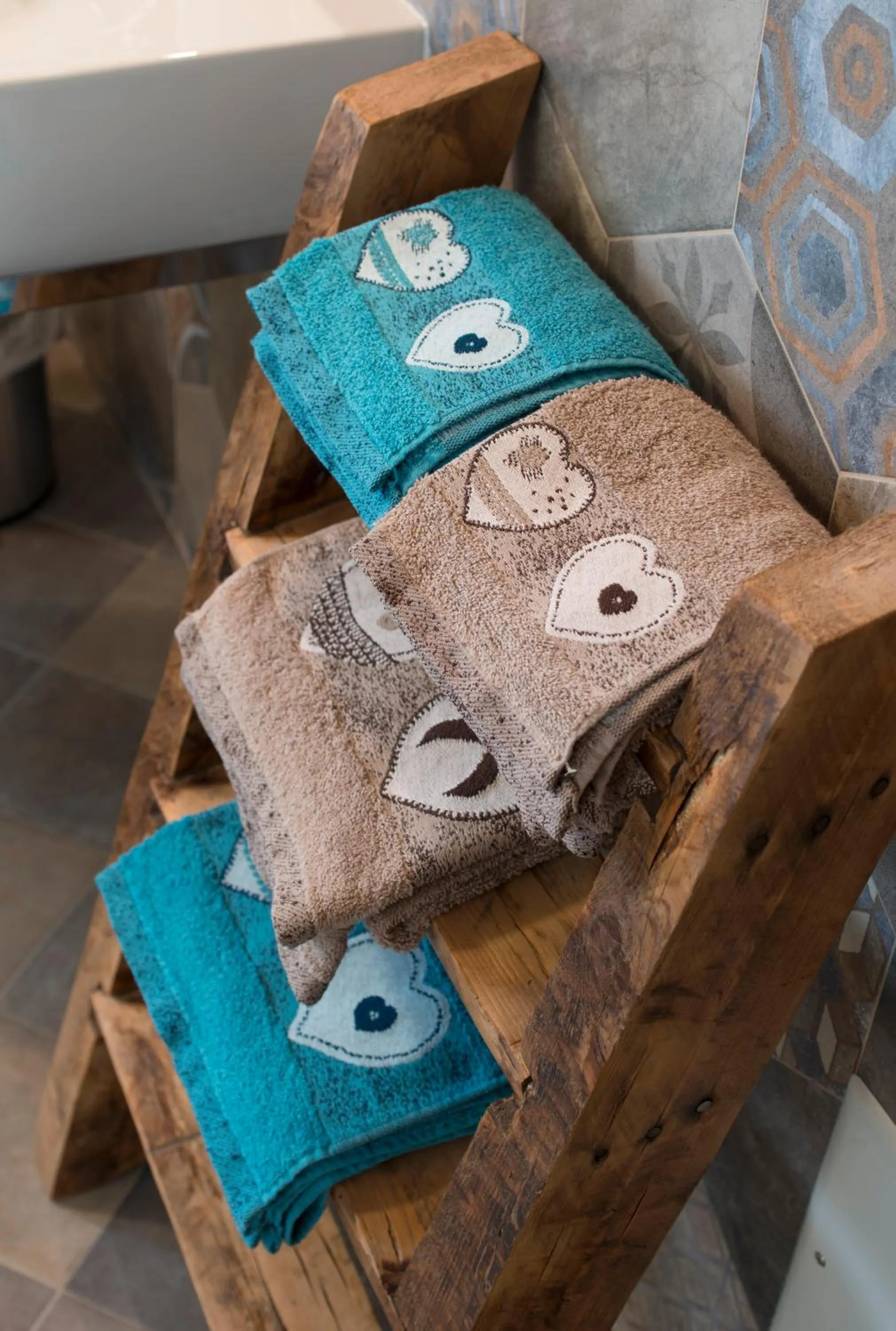 Decorative detail in Chambres d'hôtes La Moraine Enchantée