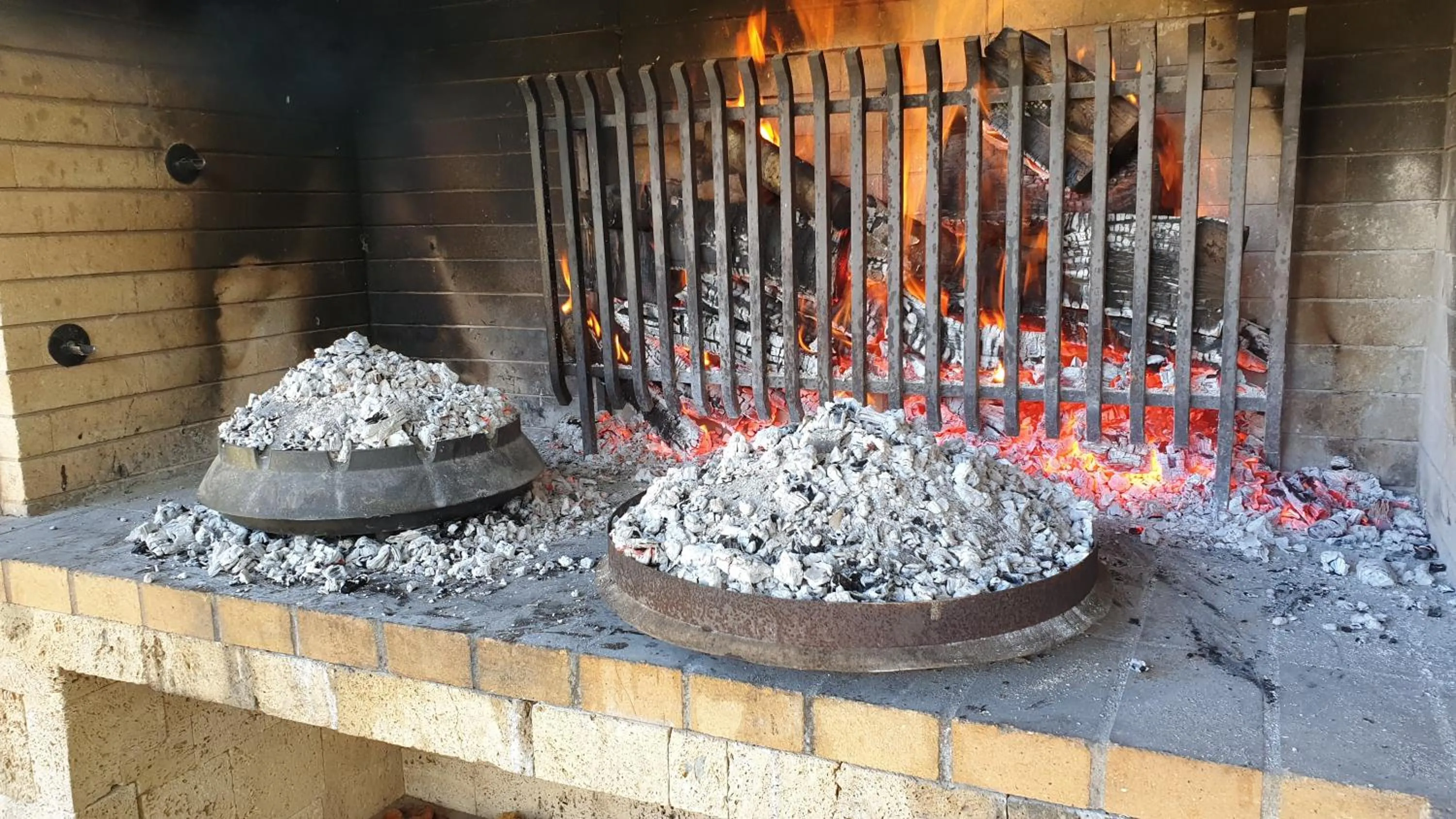 BBQ facilities in Fenomen Plitvice Resort