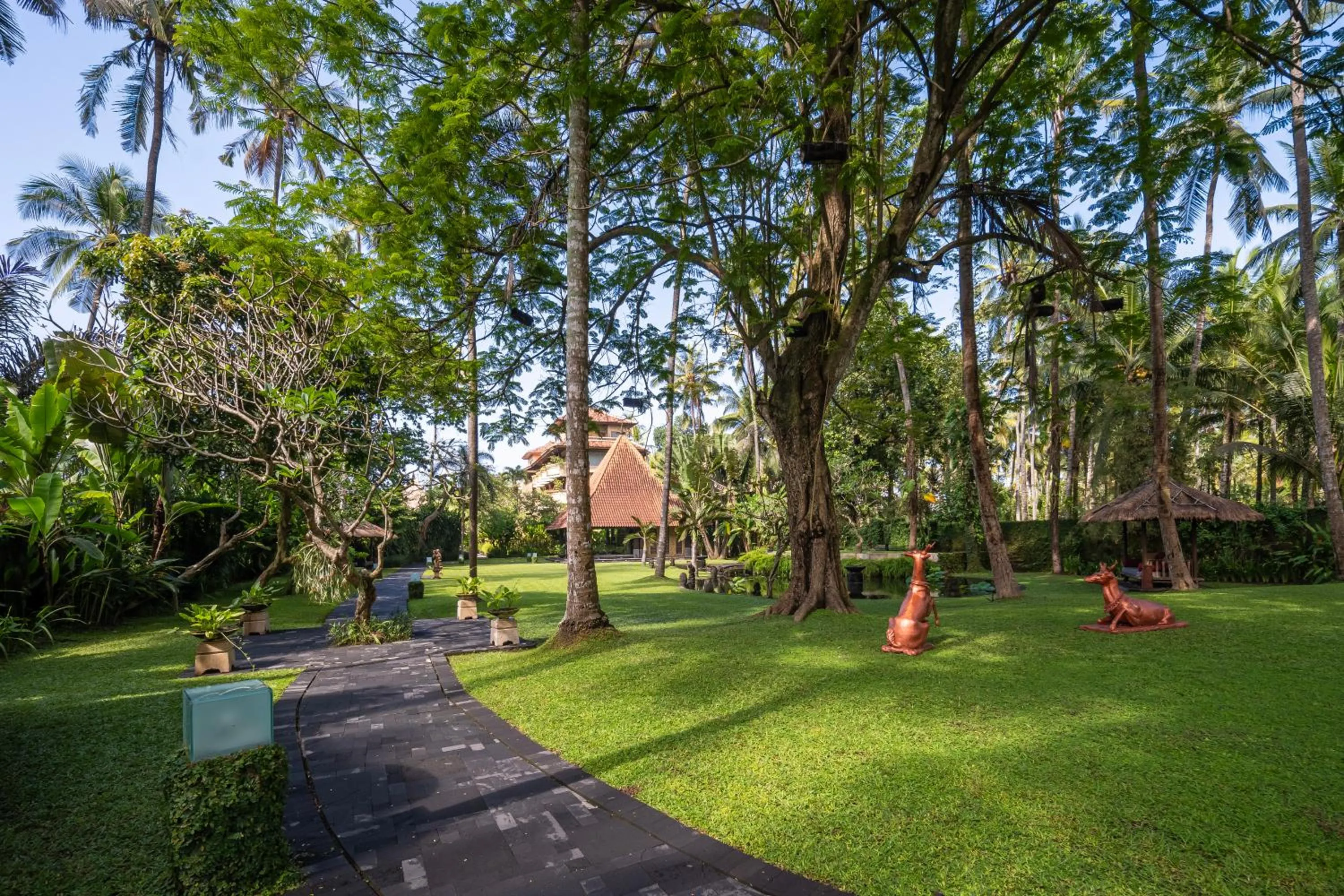 Garden in Ramayana Candidasa Beach Resort