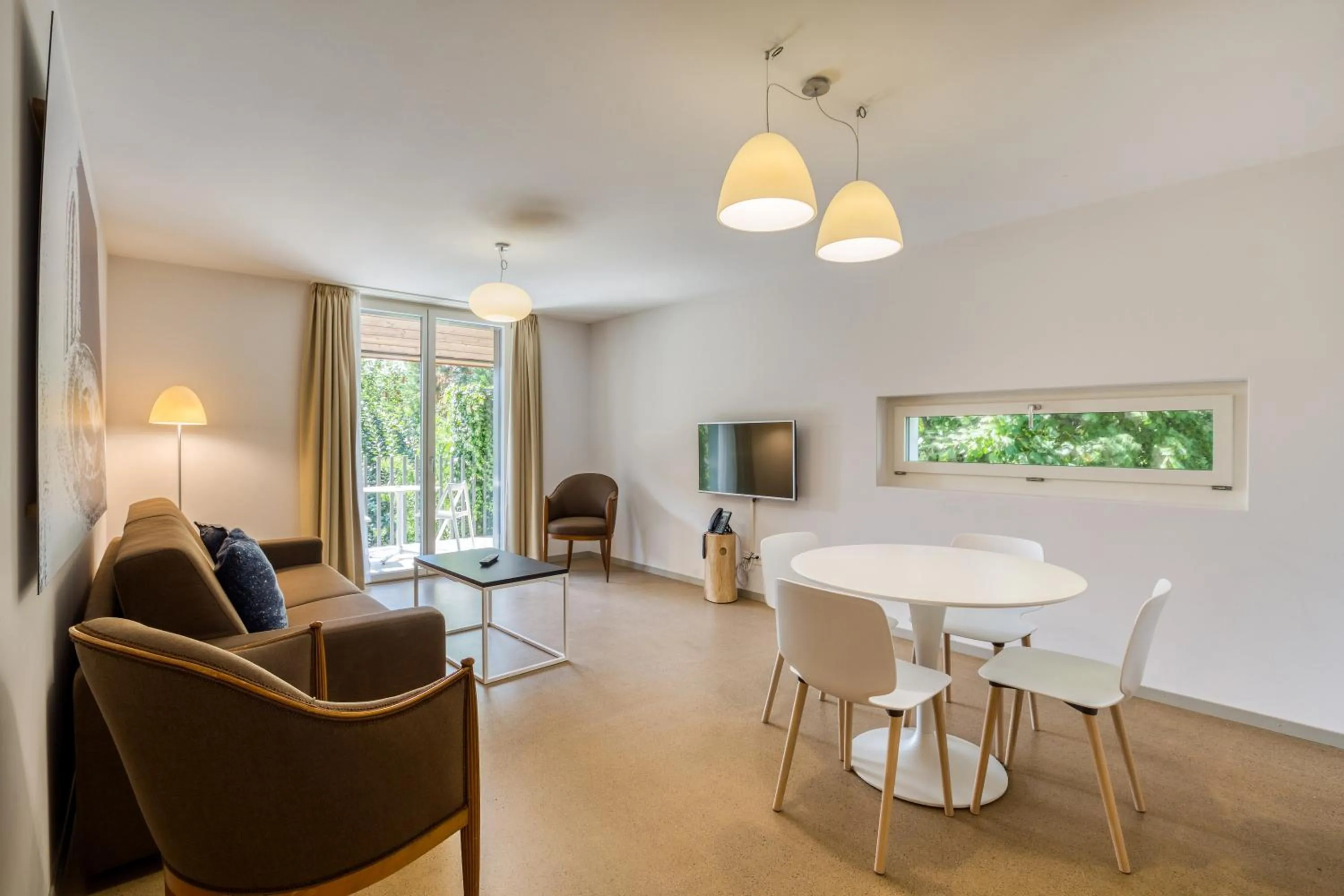 Shower in Hôtel la Croix Blanche