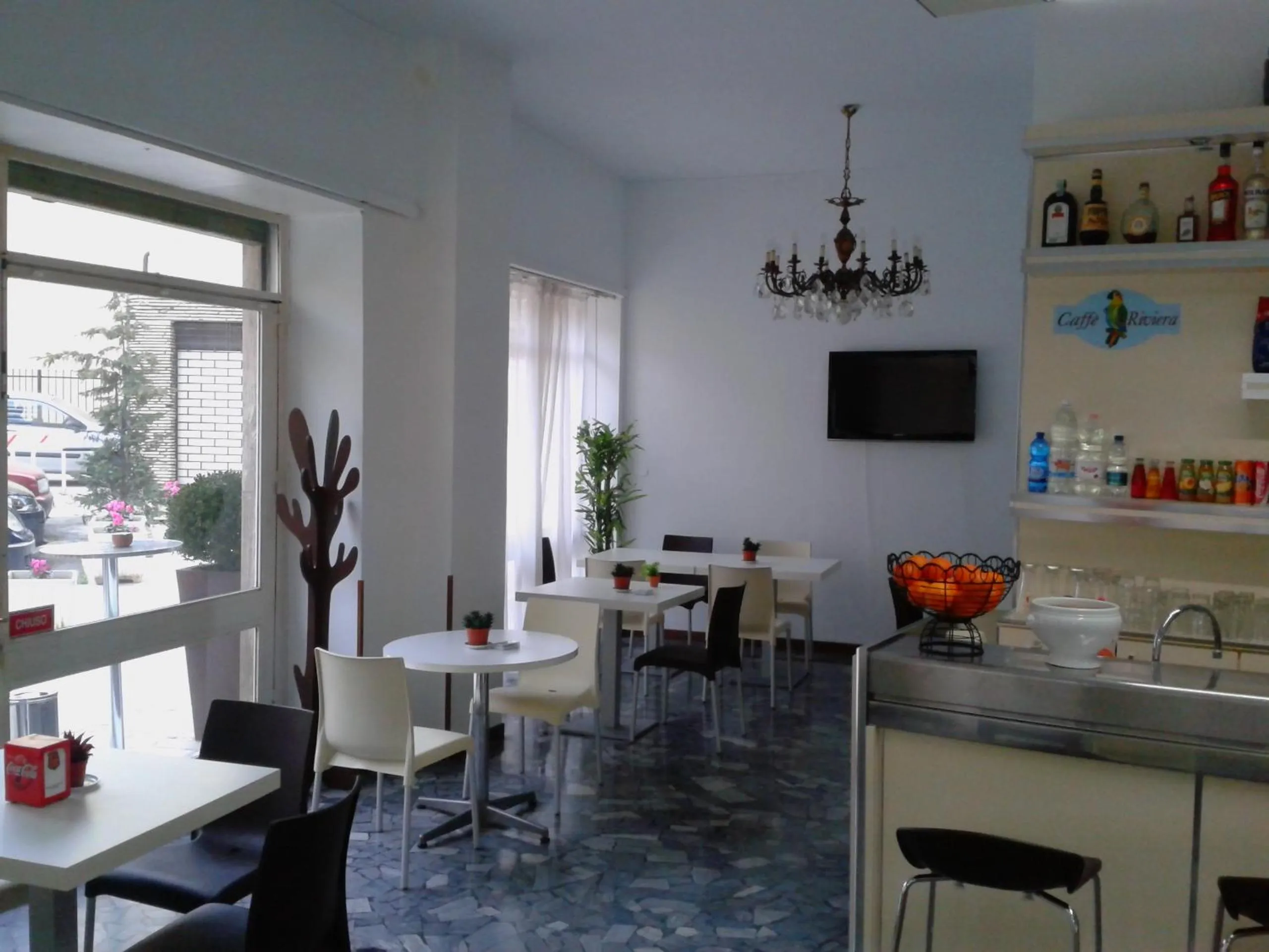 Restaurant/places to eat in Hotel Riviera Sanremo