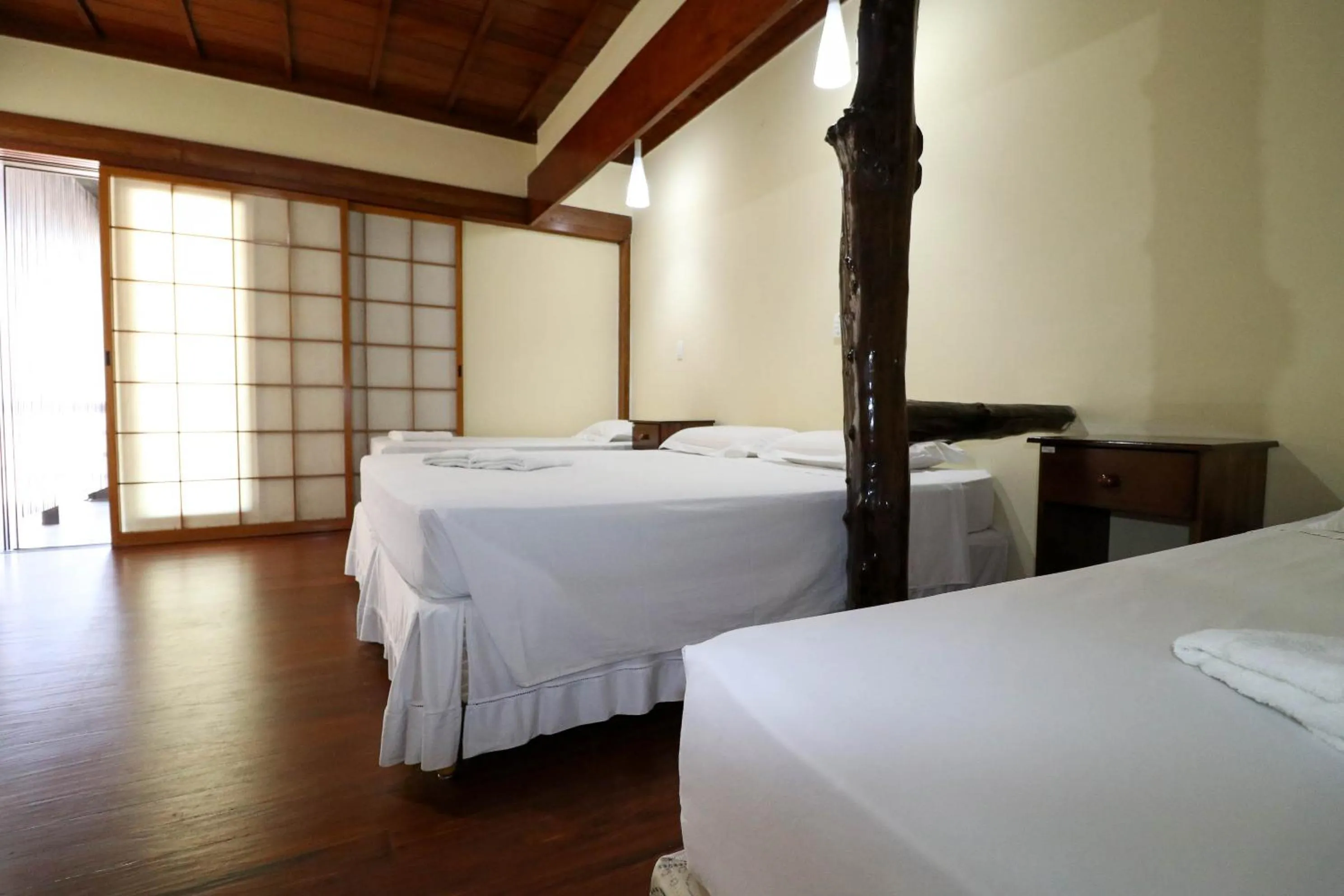 Bed in Charme Hotel Guarujá Frente Mar