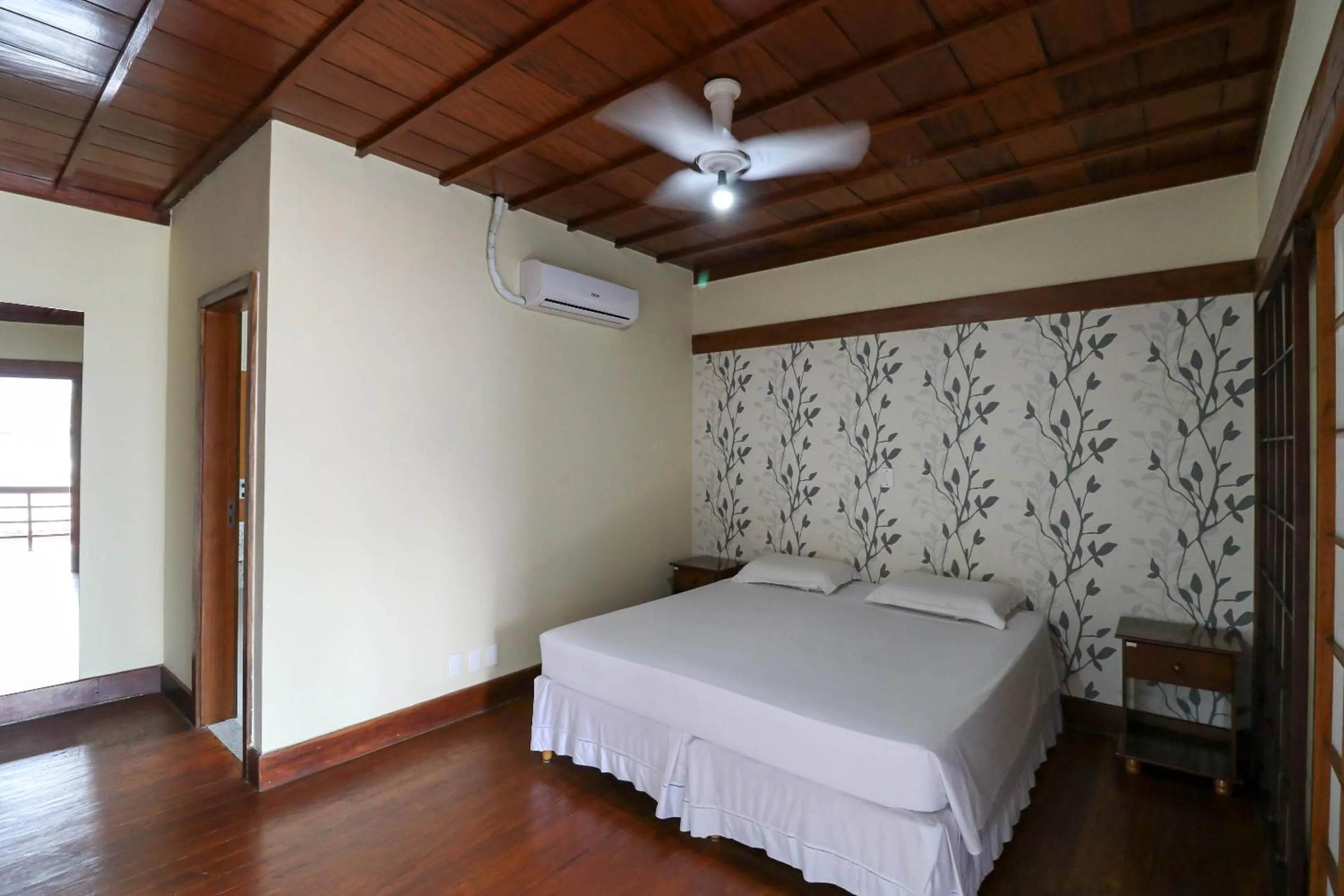 Bed in Charme Hotel Guarujá Frente Mar