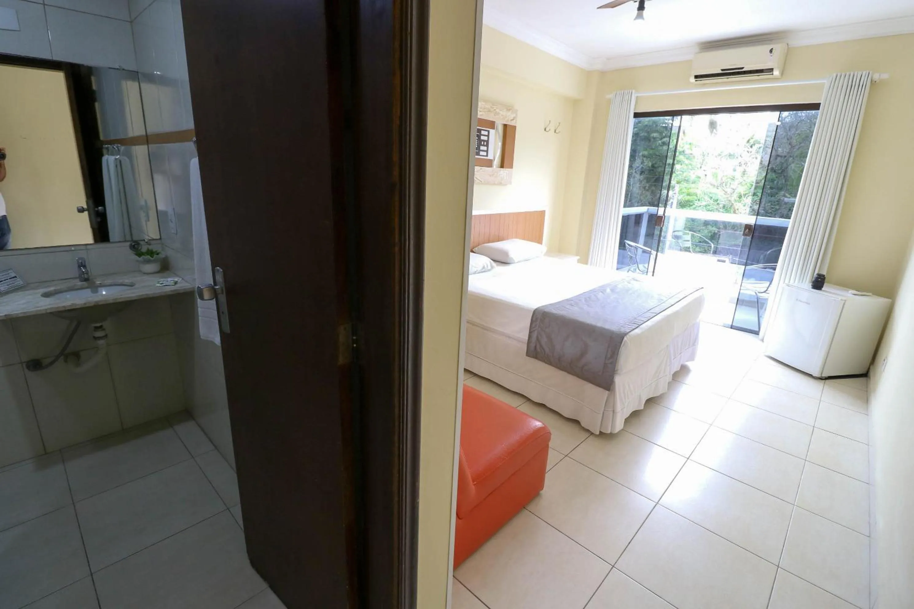 Bed in Charme Hotel Guarujá Frente Mar